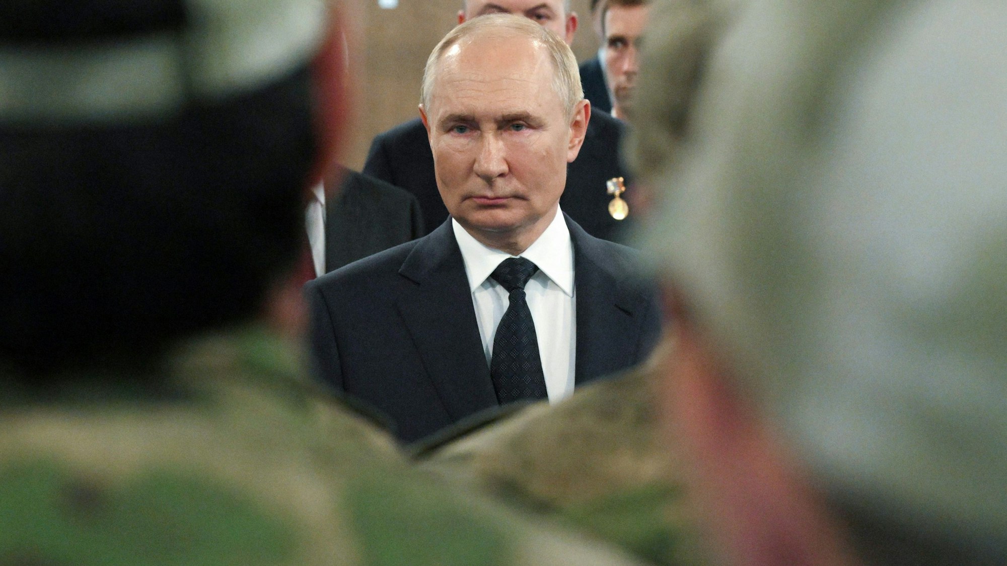 Kremlchef Wladimir Putin (r.) bei seinem Besuch in Tschetschenien.