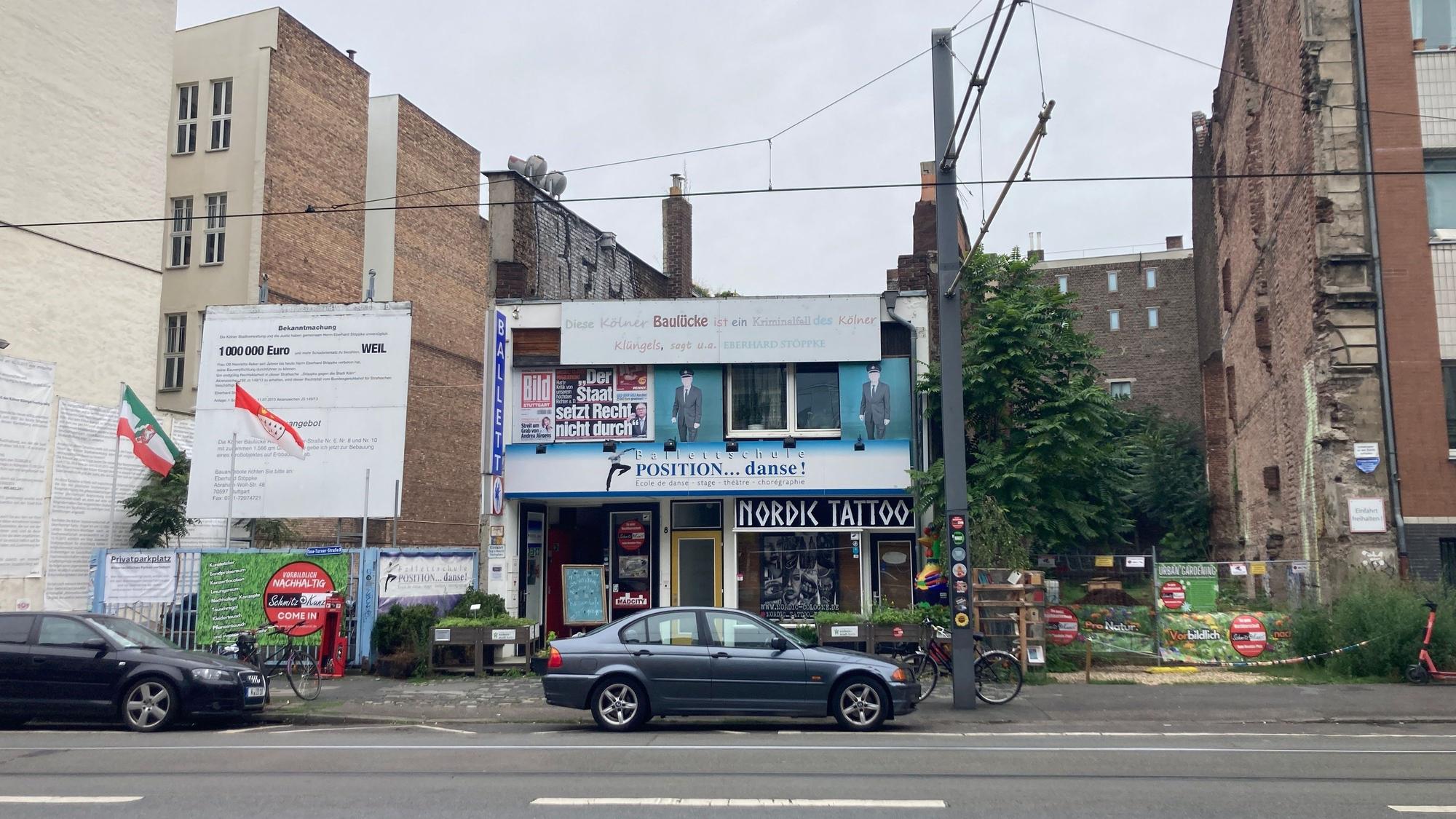 Das Urban-Gardening-Projekt entstand auf dem Brachgelände an der Richard-Wagner-Straße (rechts).