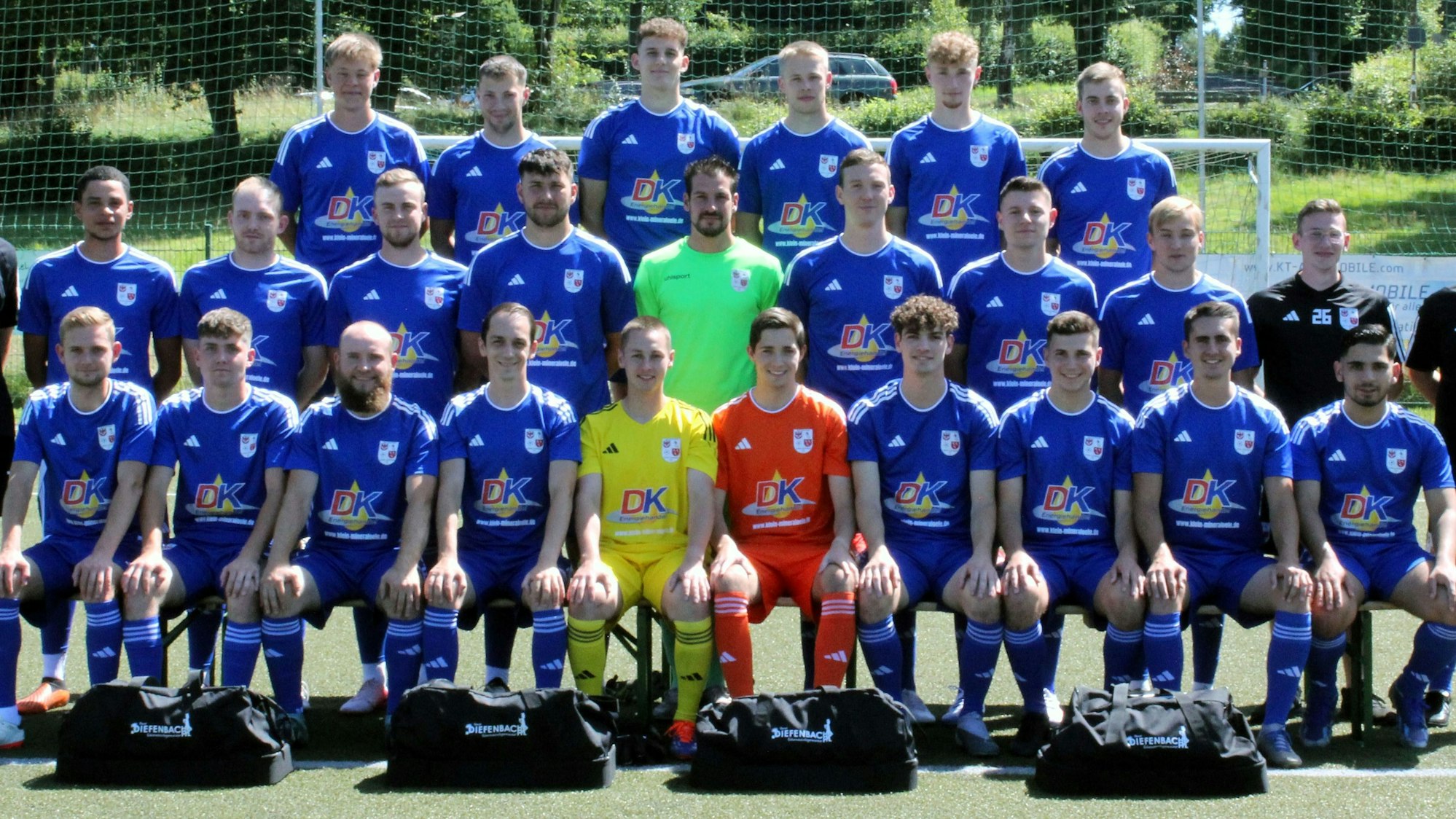 Das Bild zeigt die Mannschaft der SG Dahlem-Schmidtheim.