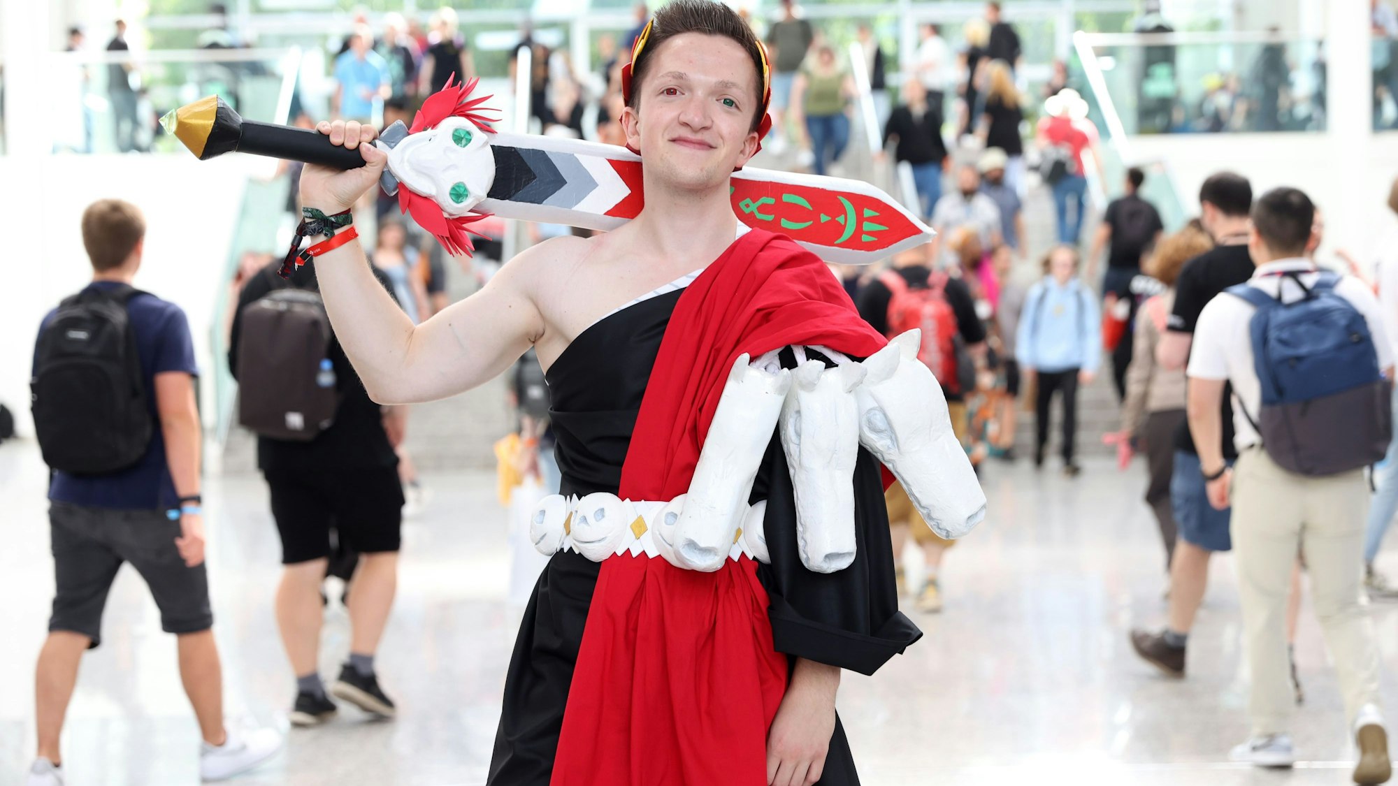 22.08.2024
Köln:
Computerspielemesse Gamescom in Köln: Personen aus der Gen-Z erklären Boomern die Gamescom
Zagreus (Hades), Sebastian
Foto: Martina Goyert