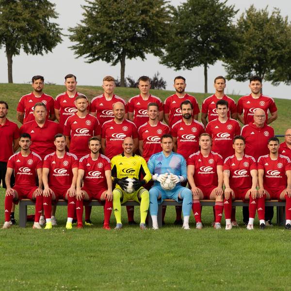 Das Bild zeigt die Mannschaft des TuS Zülpich II.