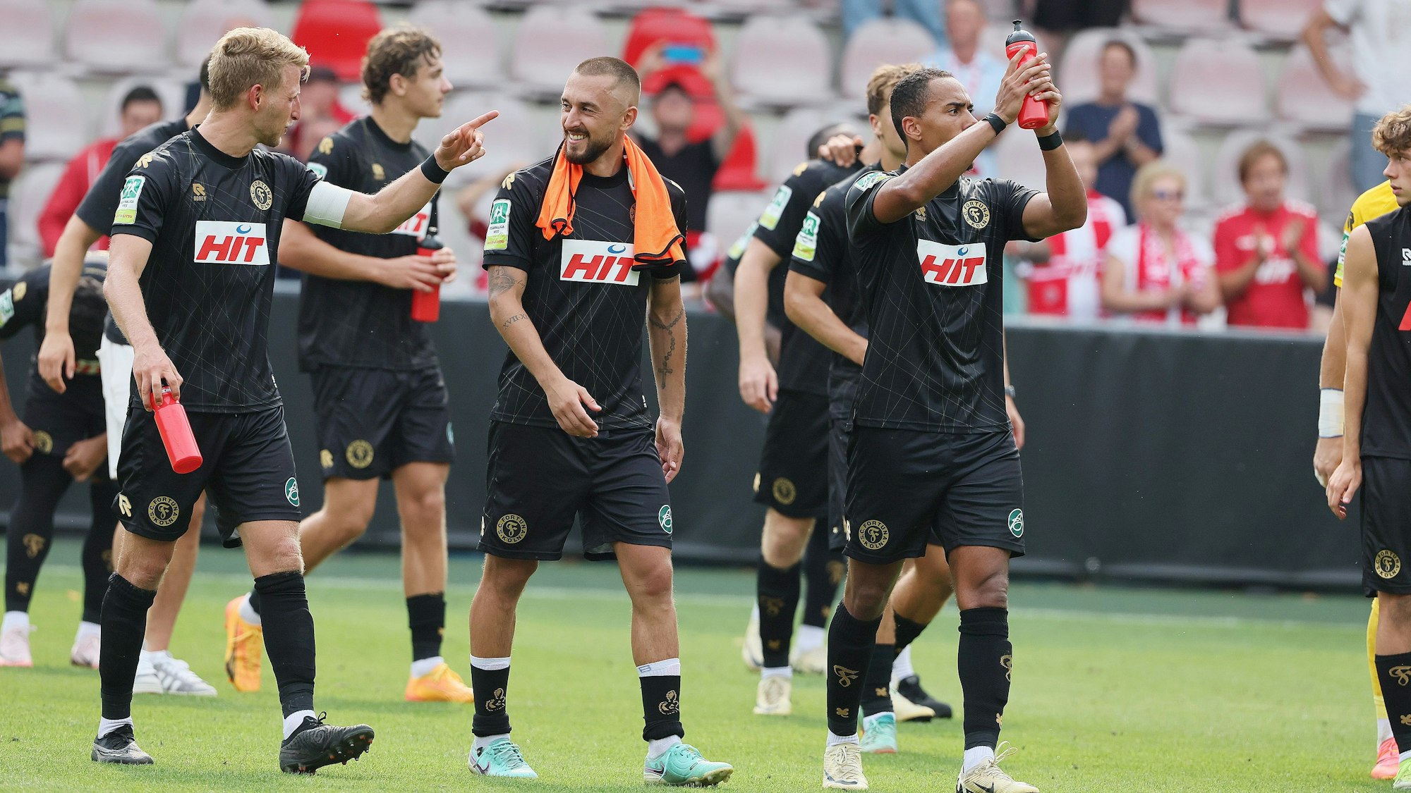 1. FC Köln Amateure (U23) vs. Fortuna Köln, Regionalliga West, Saison 2024/25, Jubel nach dem dem Spiel (Fortuna), 18.05.2024, Bild: Herbert Bucco