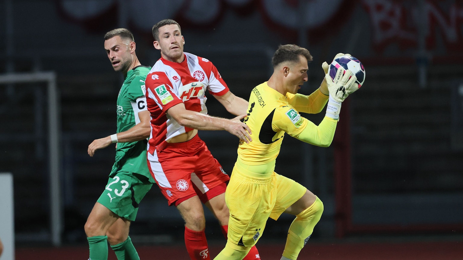 SC Fortuna Köln vs. Borussia Mönchengladbach II, 4.Liga, Mitte: Hendrik Mittelstädt (Fortuna), 23.08.2024, Bild: Herbert Bucco
