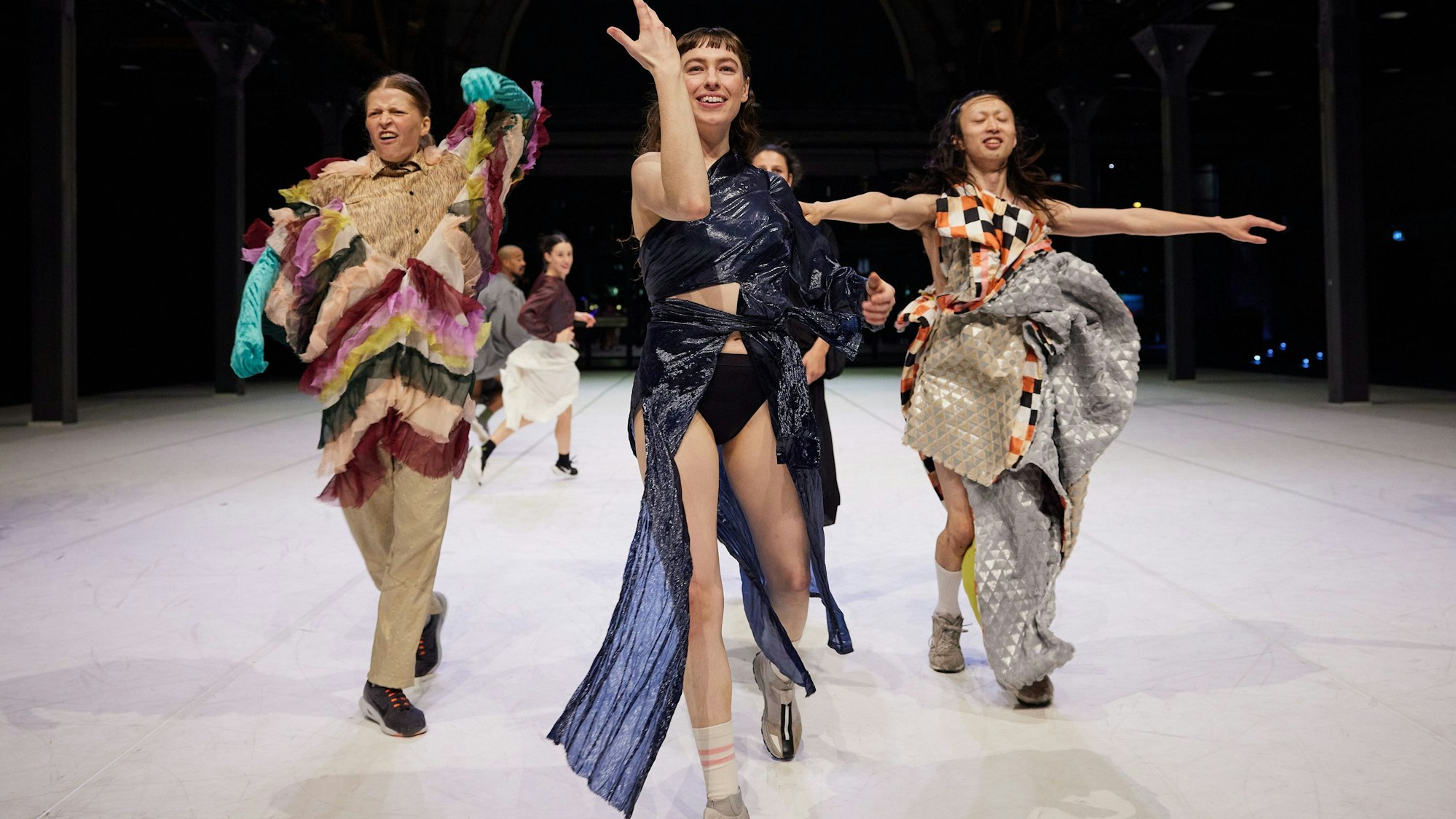 Die Dresden Frankfurt Dance Company in Essen.