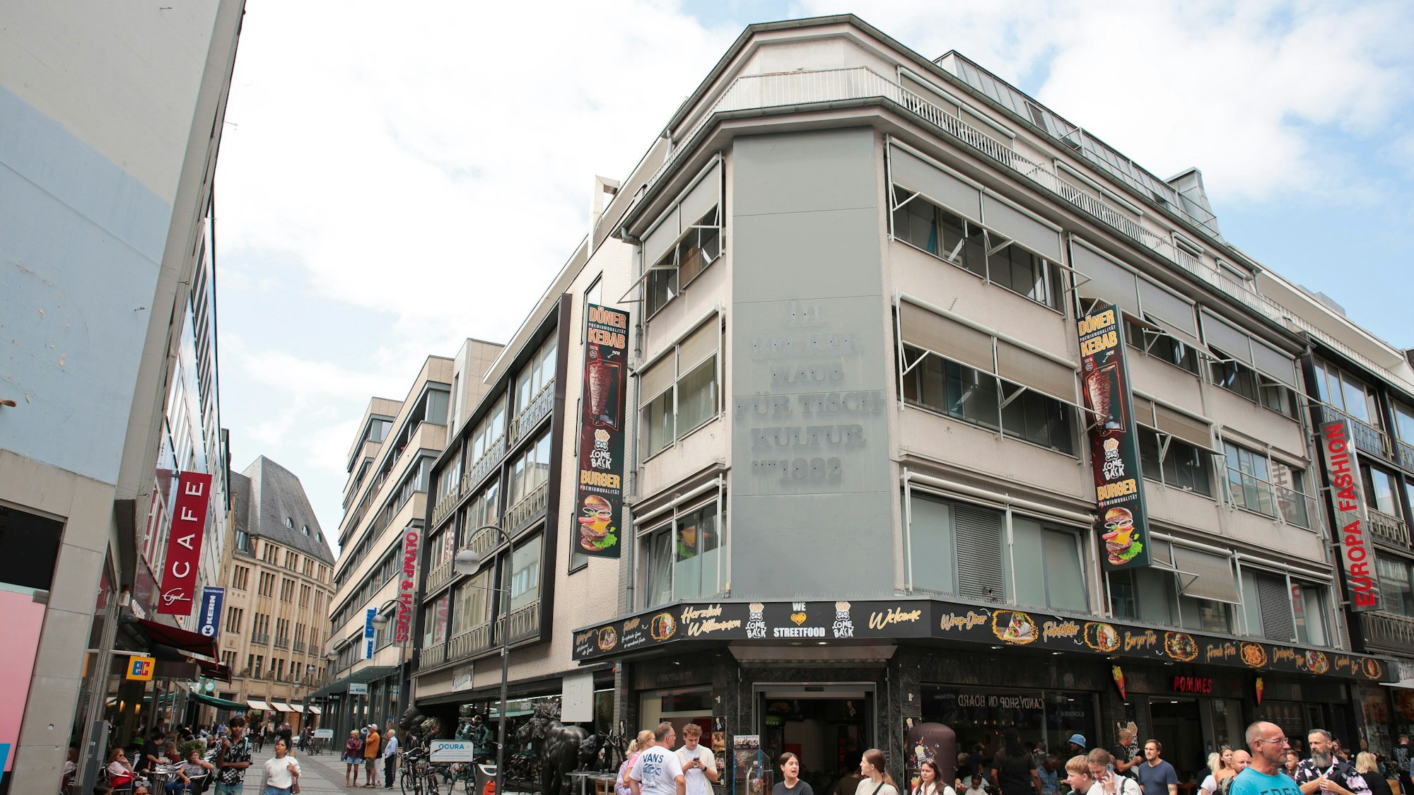 Anblick Fassade Mantelhaus