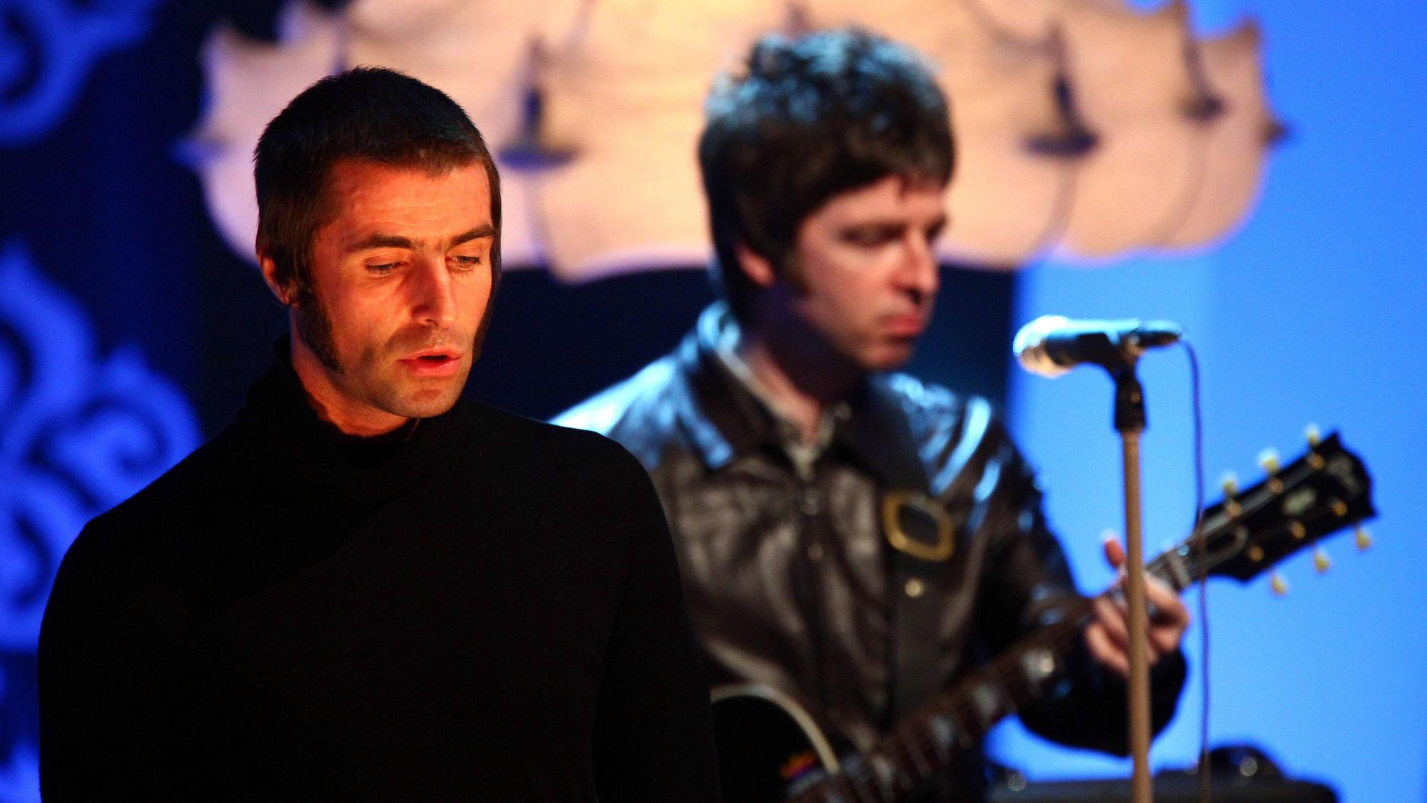 Oasis bei ihrem Auftritt bei der ZDF-Show „Wetten dass...?“ in Düsseldorf im Jahr 2009.