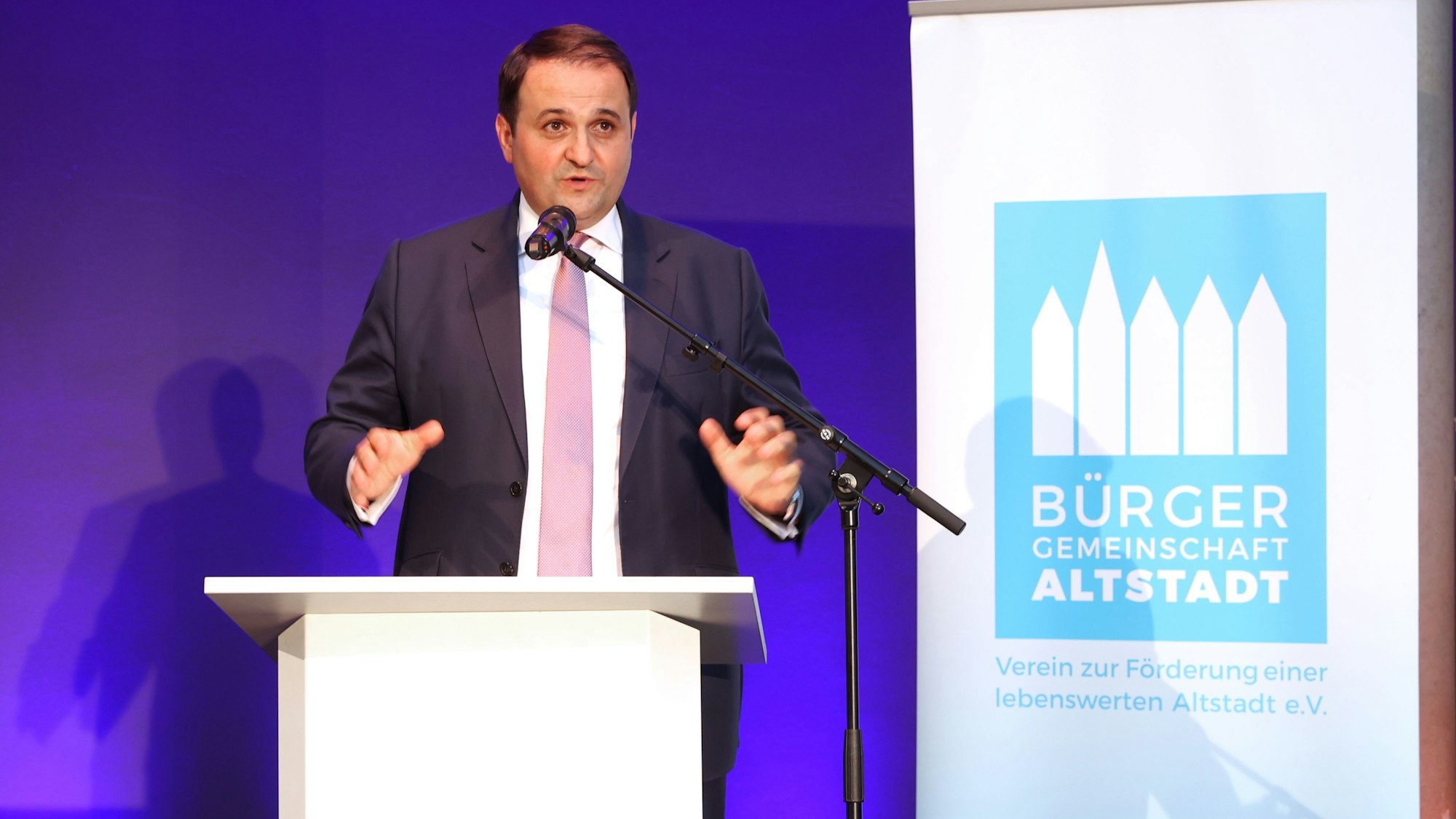 Nathanael Liminski leitet die neue Arbeitsgruppe.