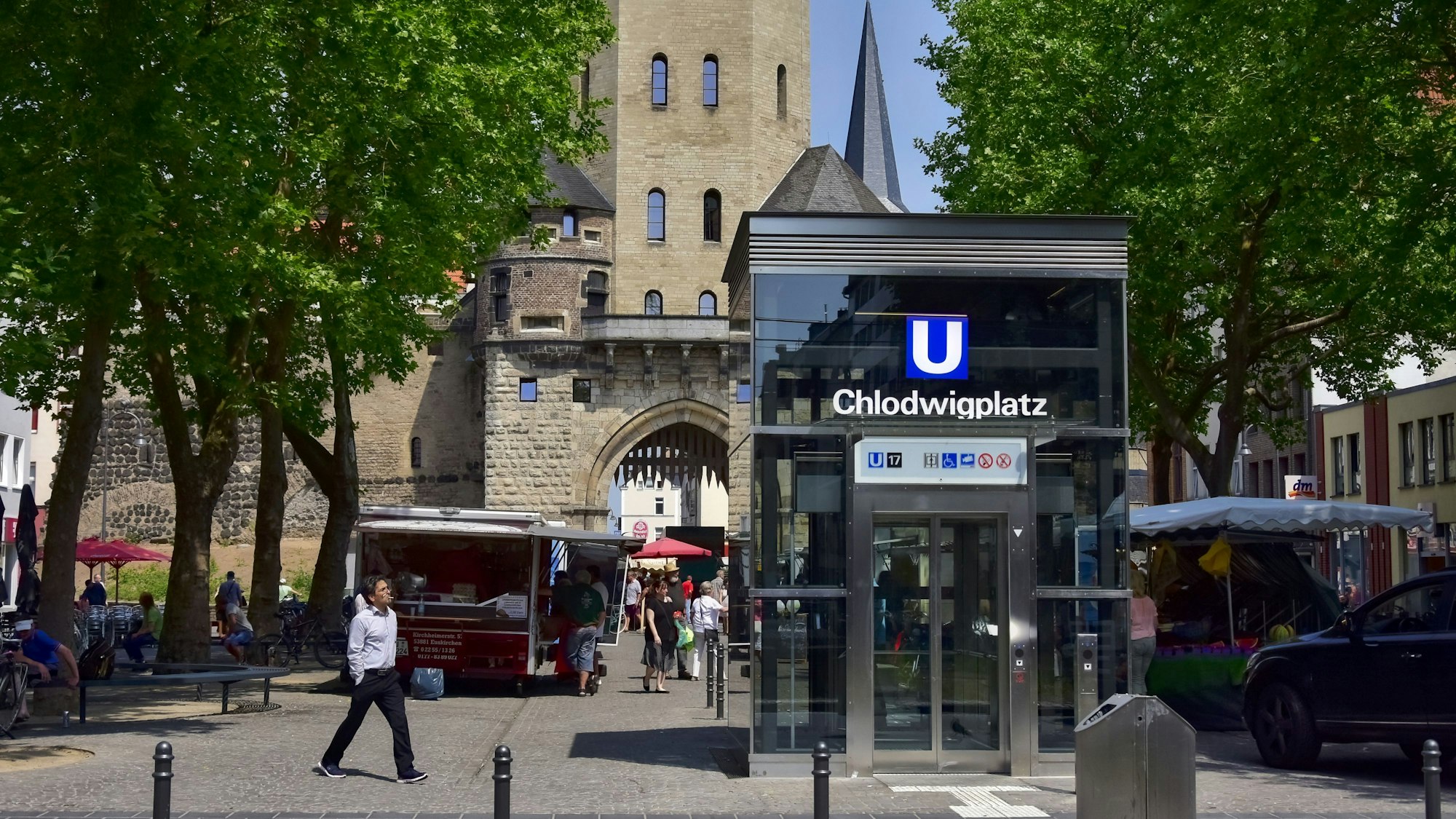 Haltestelle Chlodwigplatz im Sommer 2017 (Symbolbild)