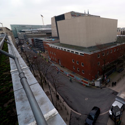 Blick auf die Baustelle am Offenbachplatz