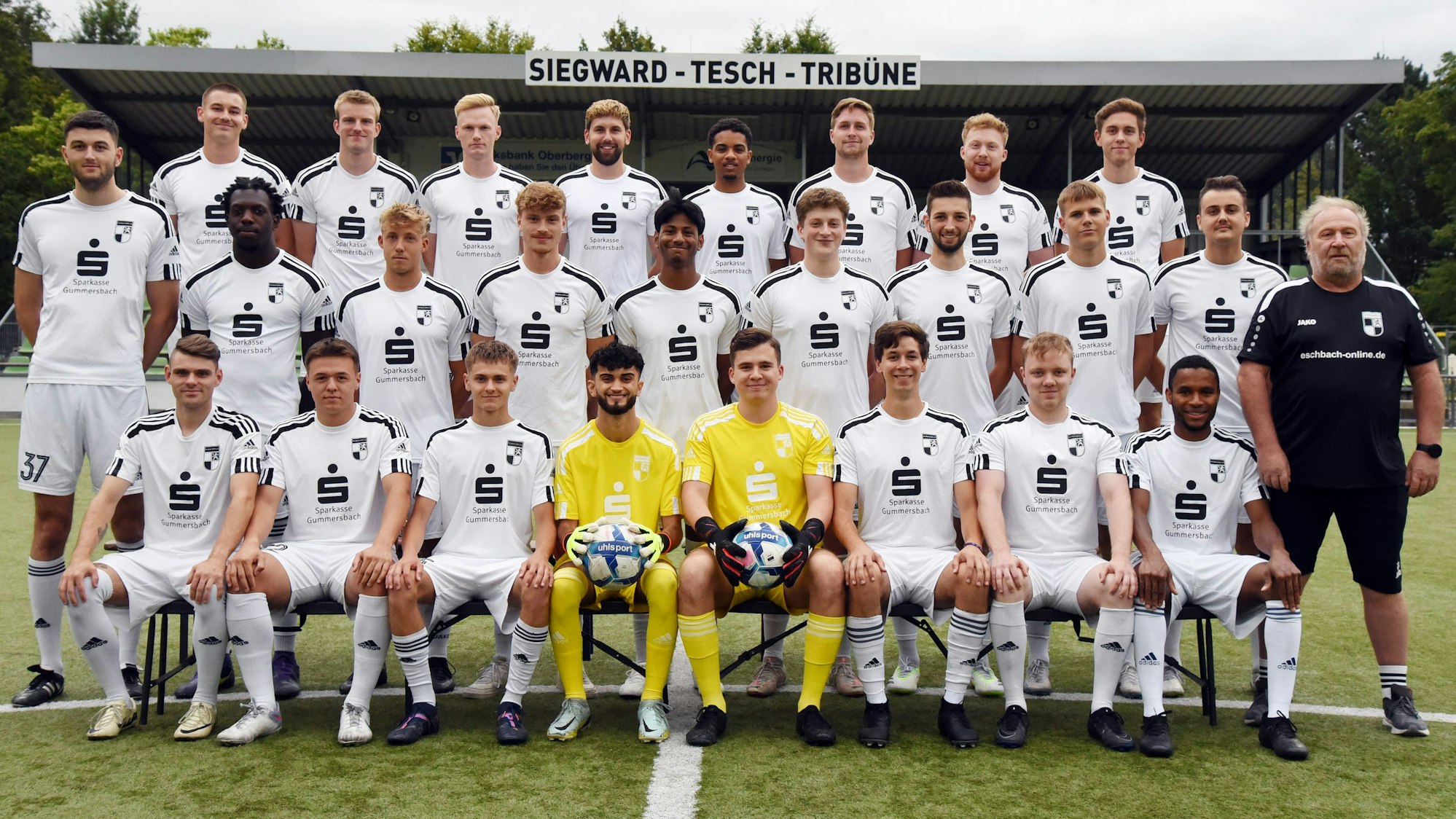 Mannschaftsfoto des FV Wiehl II.