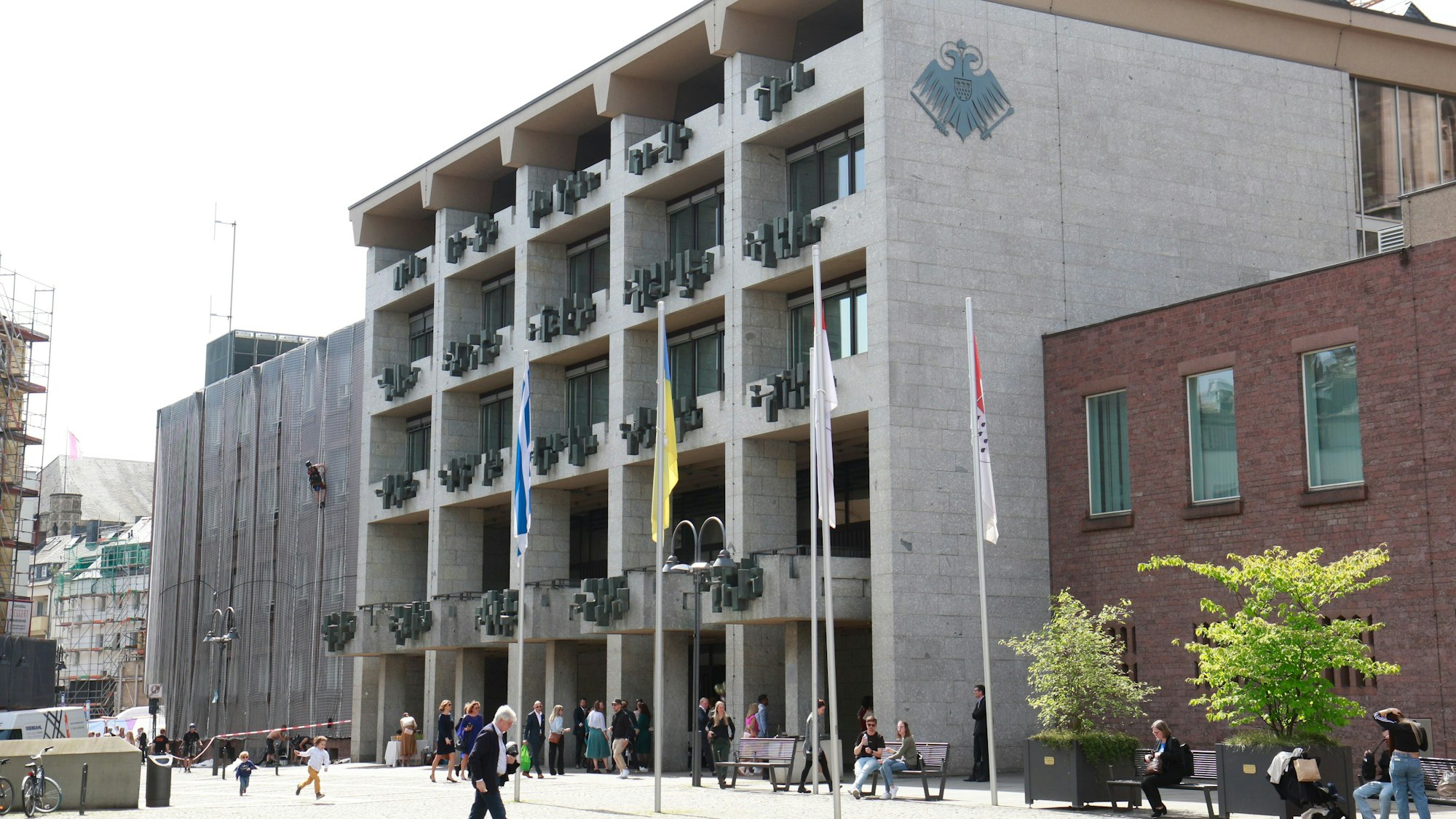 Am 23. September wählen die Kölner einen neuen oder eine neue OB und einen neuen Stadtrat (Symbolbild: Kölner Rathaus).