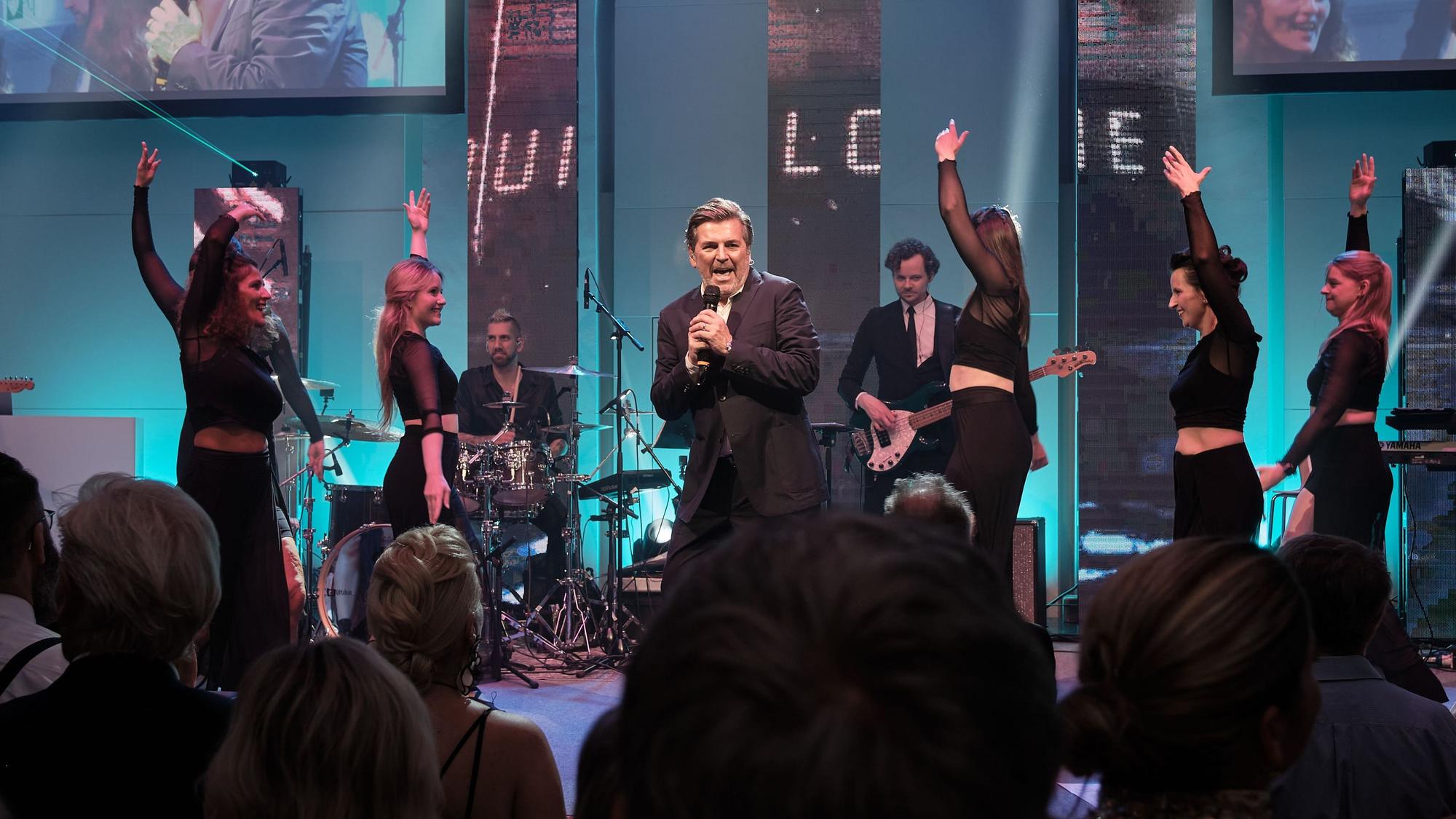 Thomas Anders trat bei der Benefizgala der Colombina Colonia auf.