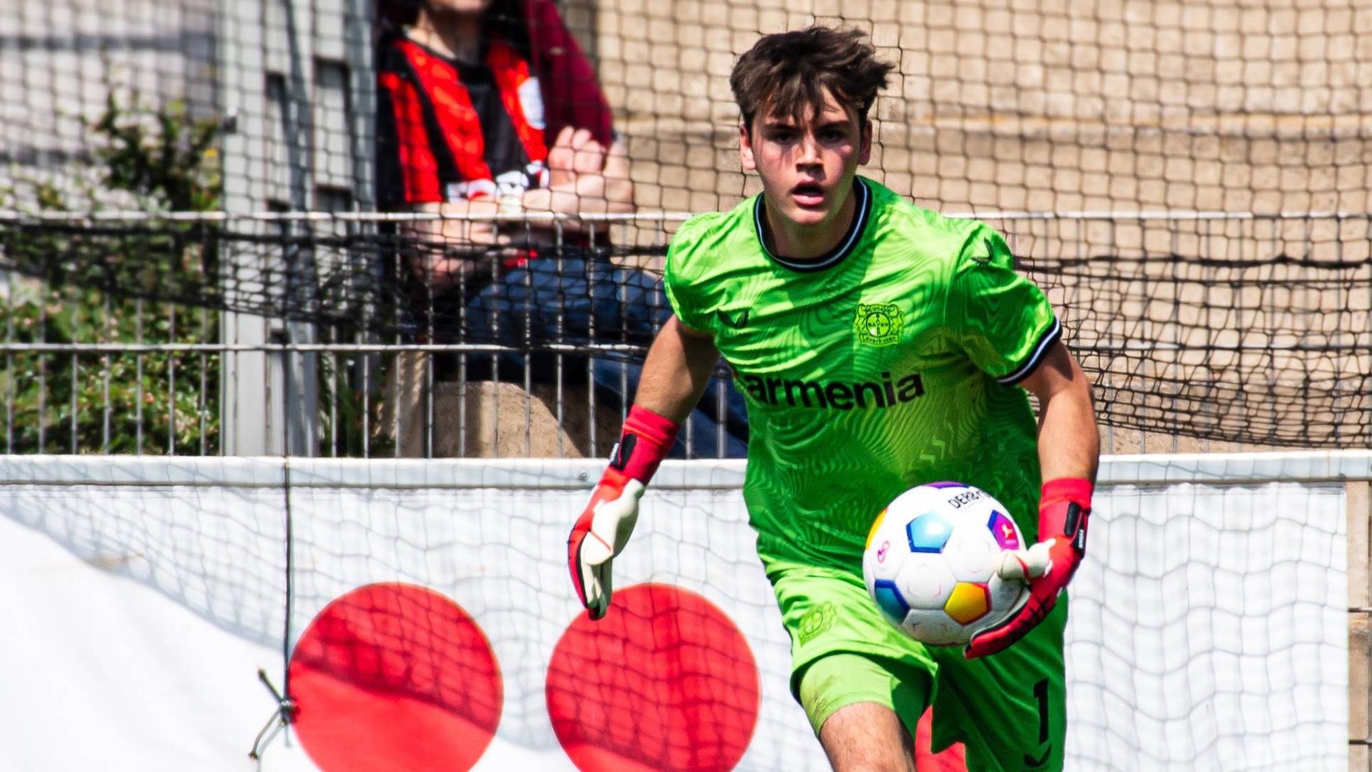 LEVERKUSEN, GERMANY - 1 MAY, 2024: Jesper Schlich, The football match of Half Final B-Junioren Bundesliga U17, U 17 Bayer 04 Leverkusen vs SG Eintracht Frankfurt U17 at Ulrich-Haberland-Stadion PUBLICATIONxNOTxINxRUS Copyright: xVItaliixKliuievx