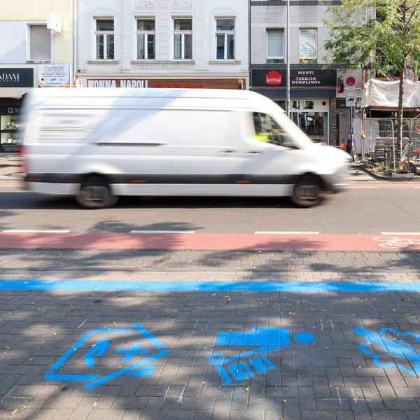 Pressetermin zum Pilotprojekt auf der Venloer Straße:
Erste Wirtschaftszone entsteht in Köln