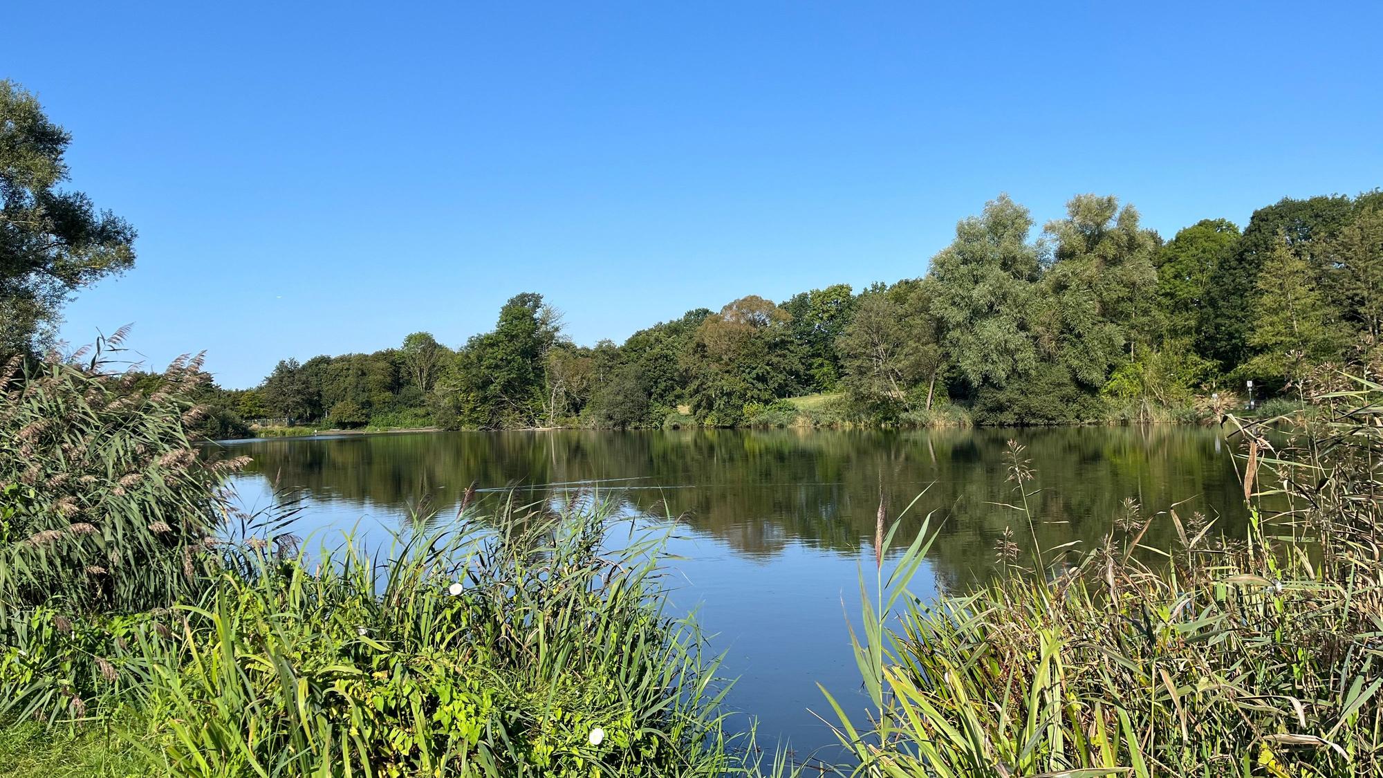 Der Oulusee ist eines von Leverkusens beliebtesten Naherholungsgebieten.