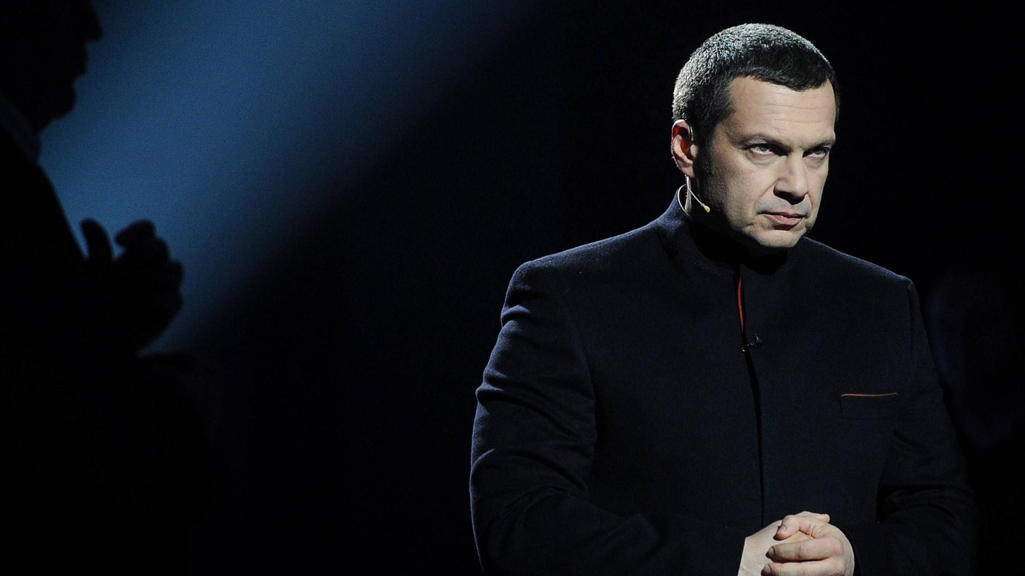 TV-Moderator Wladimir Solowjow gehört zu den treusten Kreml-Propagandisten in Moskau. (Archivbild)