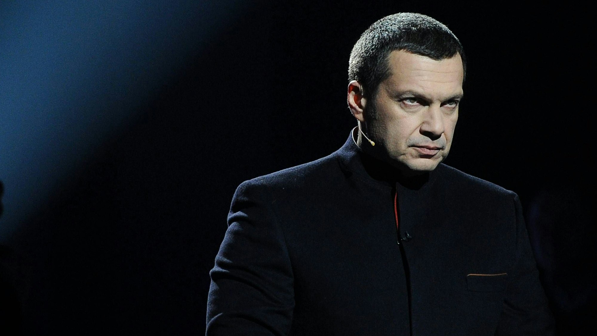 TV-Moderator Wladimir Solowjow gehört zu den prominentesten kremltreuen Propagandisten in Moskau. (Archivbild)