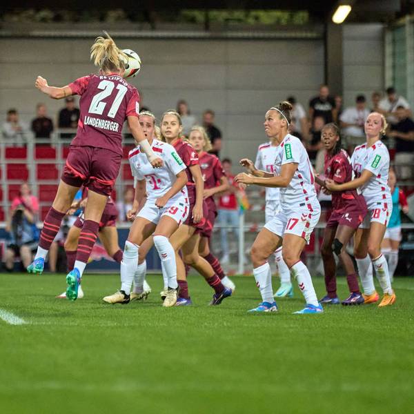 10.09.2024, GER, Frauenfußball, BL, 2024 2025, RB Leipzig - 1. FC Köln Julia Landenberger 21, RB Leipzig, Freisteller, Kopfball zum 2:1 Leipzig Trainingszentrum der Roten Bulle Sachsen Deutschland *** 10 09 2024, GER, Frauenfußball, BL, 2024 2025, RB Leipzig 1 FC Köln Julia Landenberger 21, RB Leipzig , free kick, header to 2 1 Leipzig Training Center of the Red Bull Saxony Germany