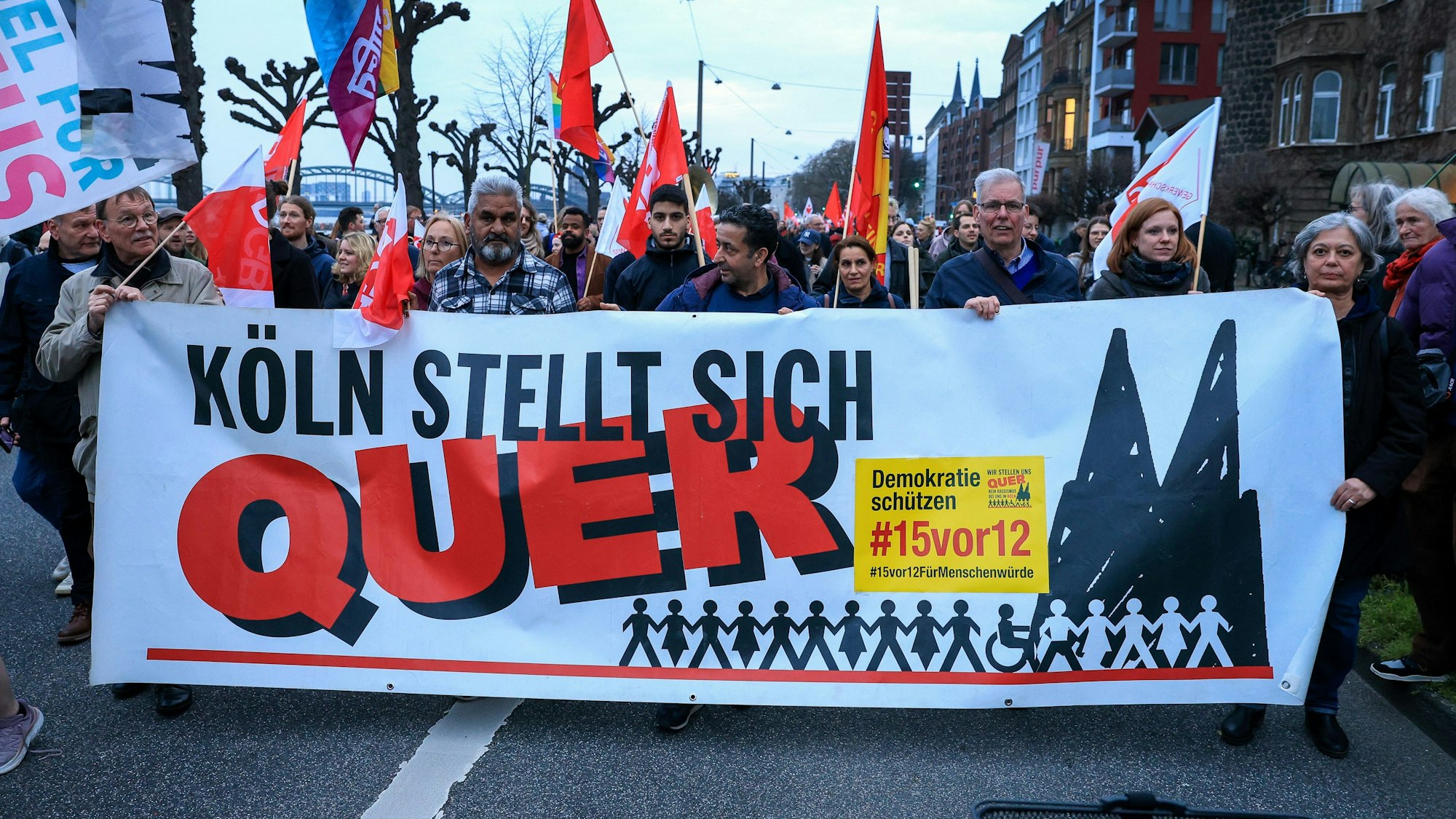 Aufnahme einer „Köln stellt sich quer“-Demonstration am 21. März 2024 zum Tag gegen Rassismus