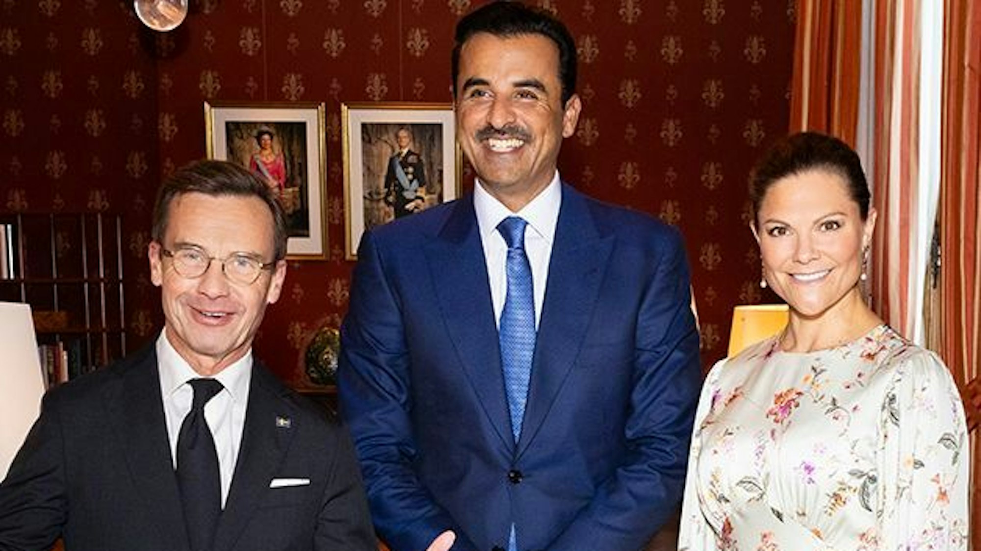 Schwedens Premierminister Ulf Kristersson, der Emir von Katar, Scheich Tamim bin Hamad al-Thani und Kronprinzessin Victoria.