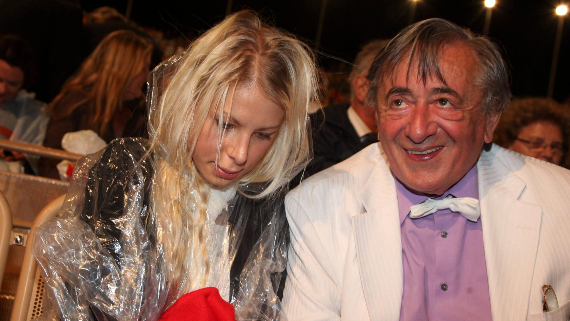 Anastasia „Katzi“ Sokol und Richard Lugner bei einer Veranstaltung.