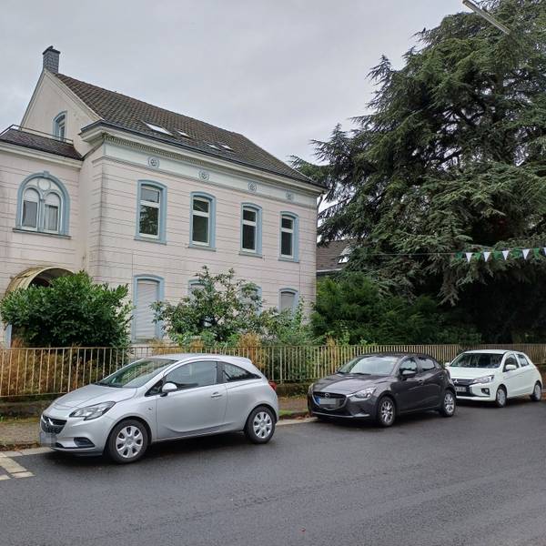 Das Haus in der Burscheider Hauptstraße.