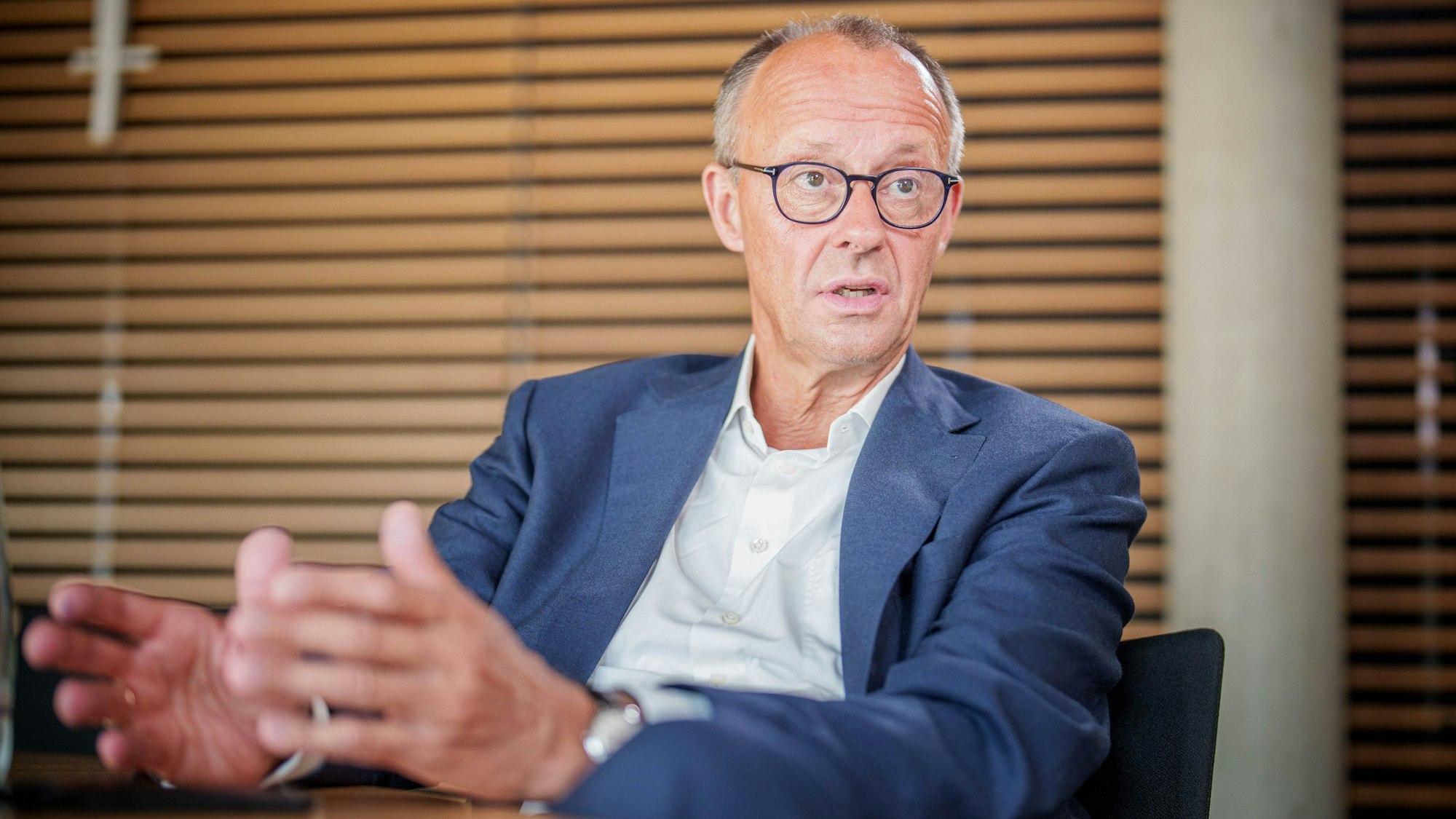 Friedrich Merz, CDU-Bundesvorsitzender, bei einem Interview in Berlin.
