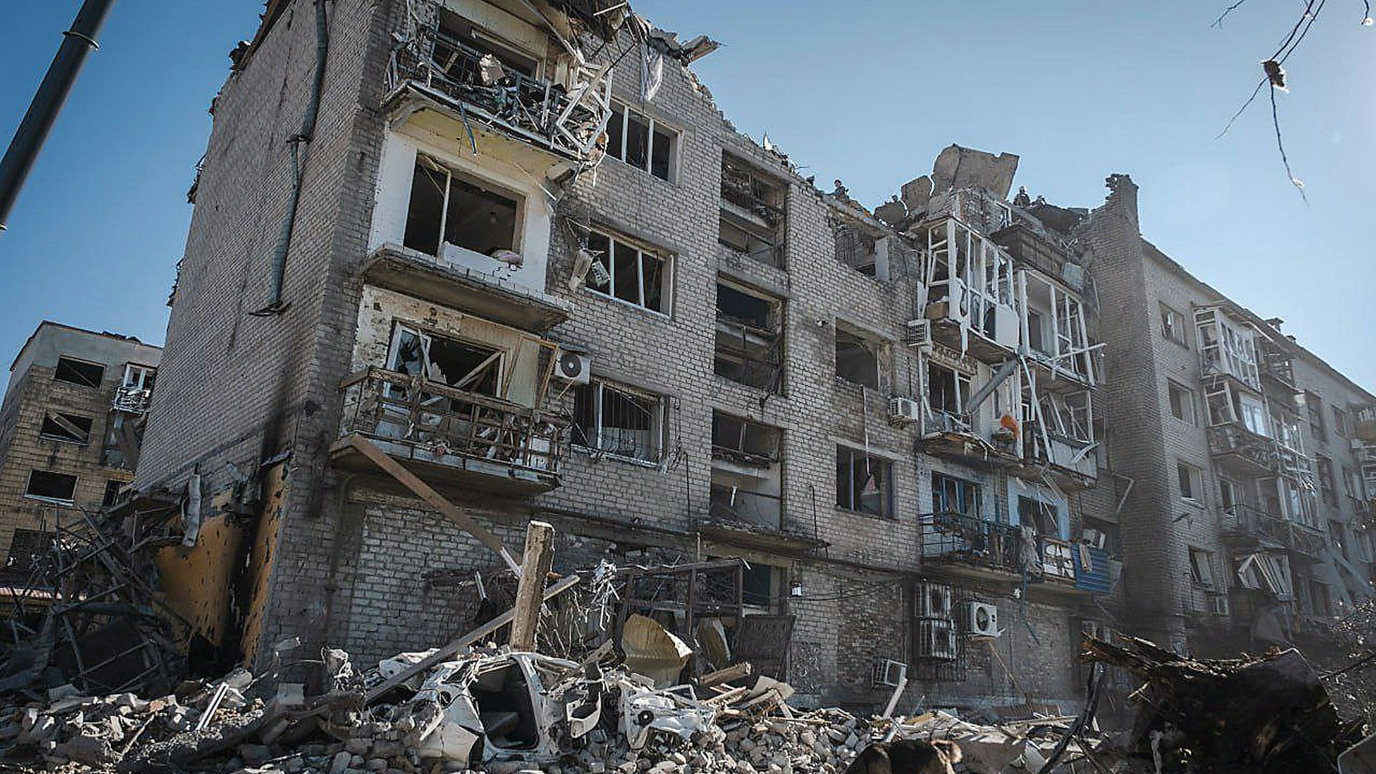 Ein völlig zerstörtes Gebäude in der Region Pokrowsk.