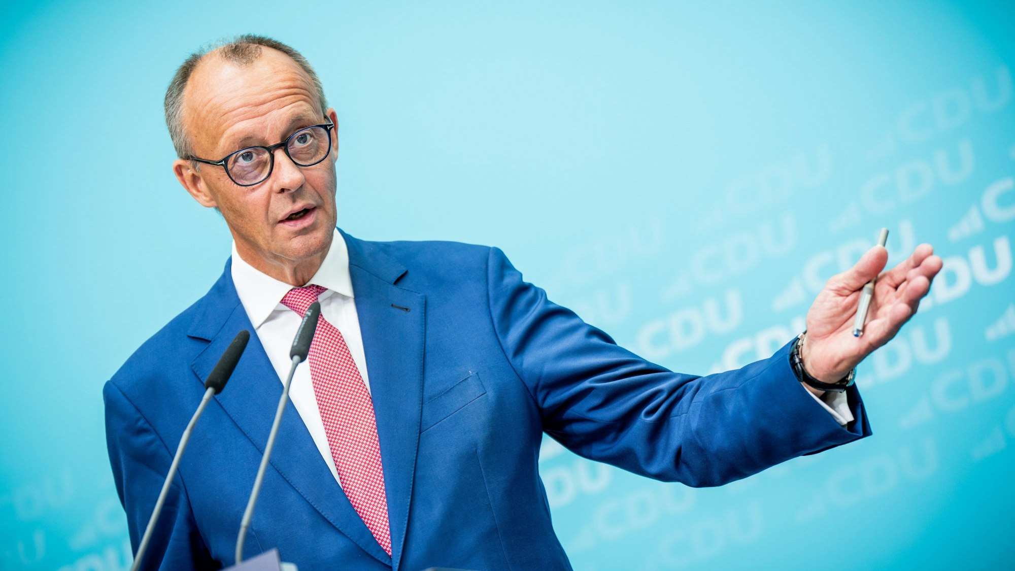 CDU Bundesvorsitzender und CDU/CSU Fraktionsvorsitzender Friedrich Merz im Bundestag.