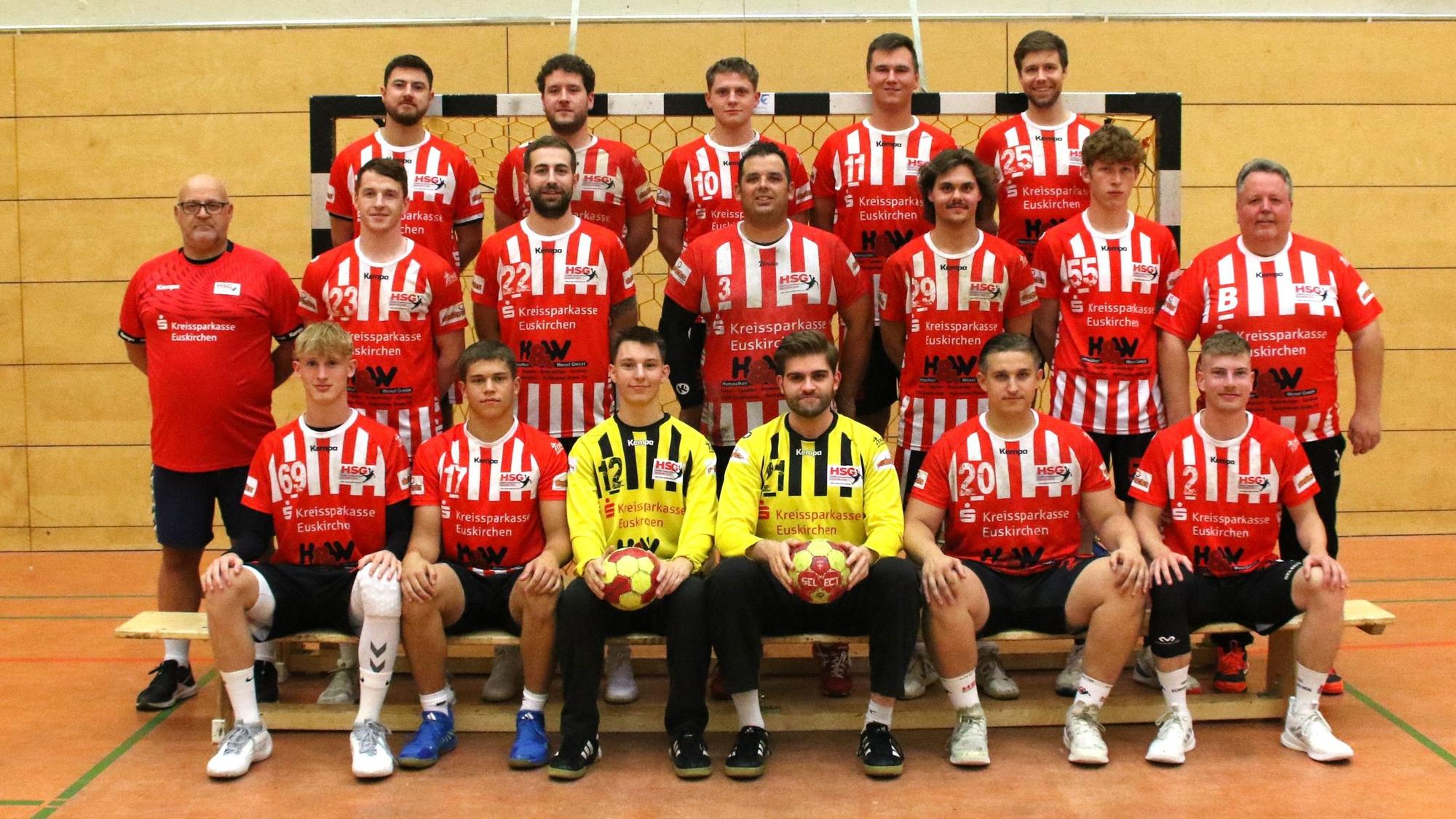 Mannschaftsfoto der HSG Euskirchen in der Saison 2024/25.
