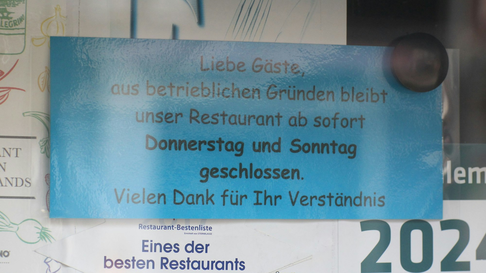 Im Kaiserhof bleibt das Restaurant aus betrieblichen Gründen Donnerstag und Sonntag geschlossen.