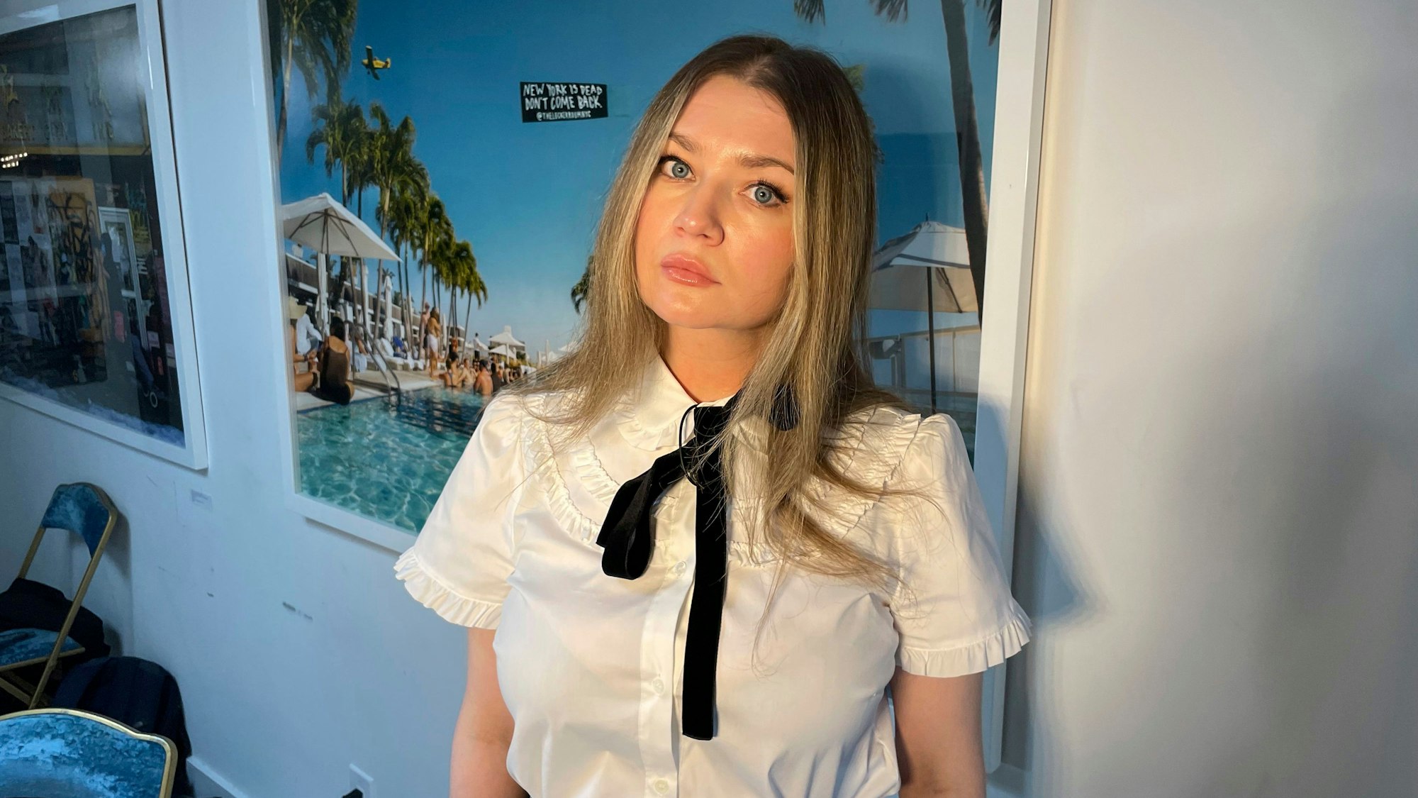 Anna Delvey, auch als Anna Sorokin bekannt, posiert für ein Foto.