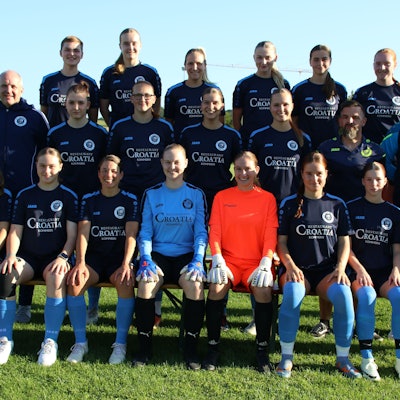 Mannschaftsfoto des VfL Kommern in der Saison 2024/25.