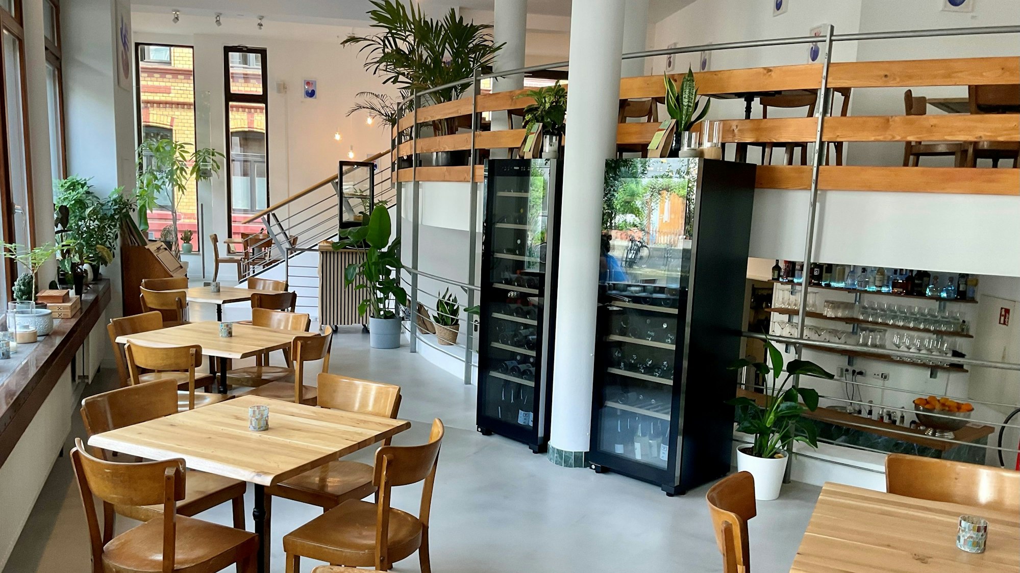 Das „Ayni im Stüverhoff“ ist das neue Café im Eigelsteinviertel.