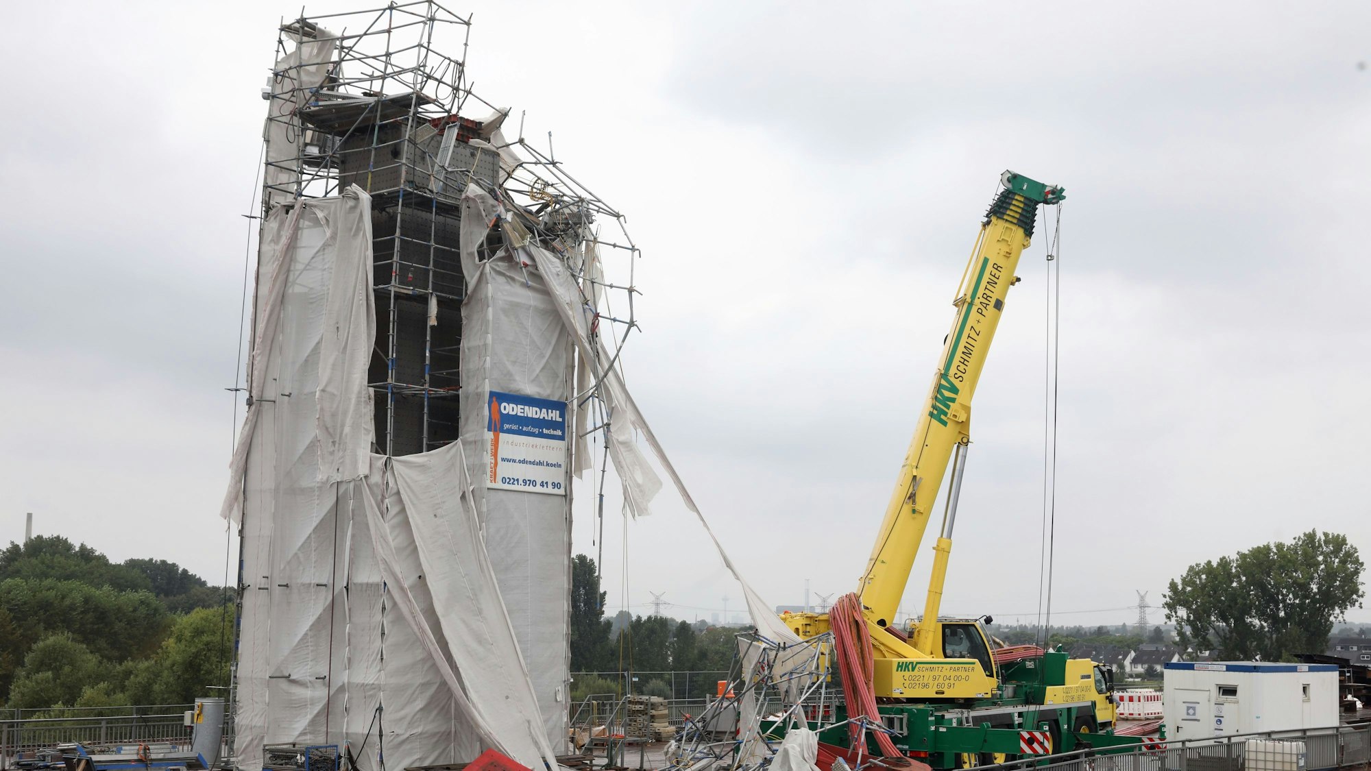 Die Unglücksstelle auf dem alten Teil der Leverkusener Brücke