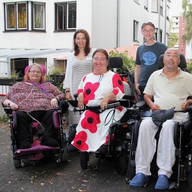 Anja Kreischer, Clarenbachwerk-Mitarbeiterin Irina Rasimus, Gülşen Inan, Michael Krupp, Ali Akbaş und Arnd Kästner (v. l.)