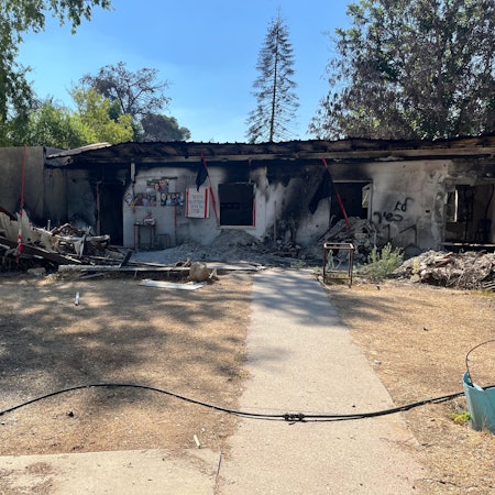 Ein Großteil der Häuser im Kibbuz Nir Oz sind ausgebrannt oder zerbombt.