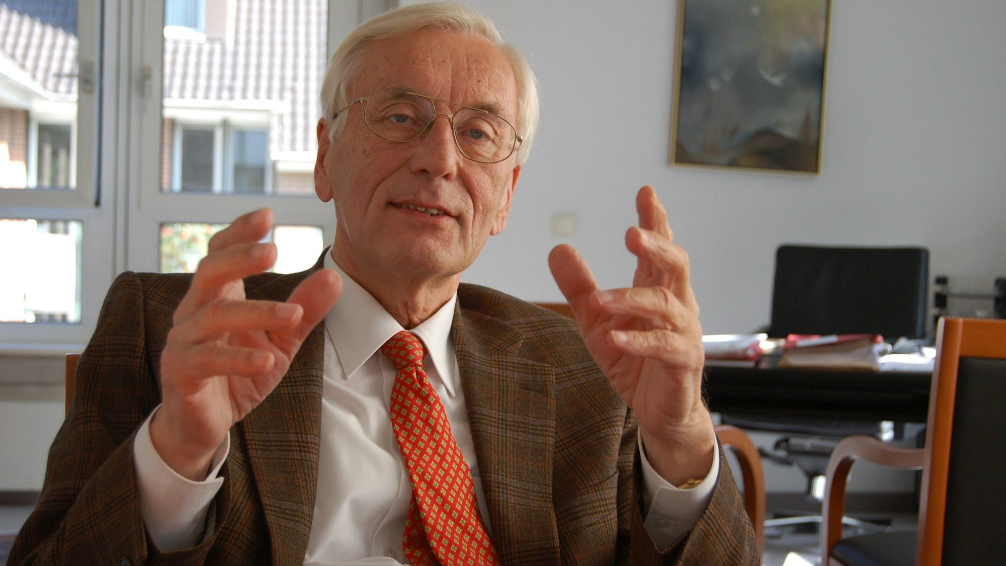 Im Bild: Karl August Morisse an einem seiner letzten Arbeitstagstage im Oktober 2009.