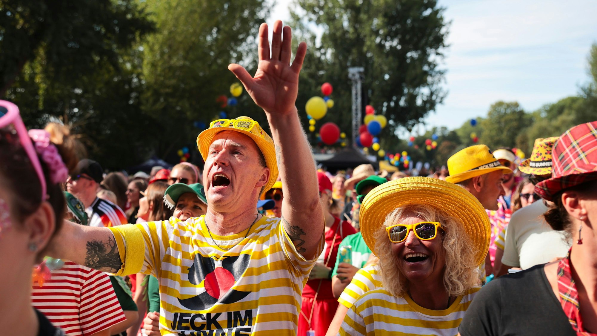 Das Foto zeigt das „Jeck im Sunnesching“-Festival im September 2024 :Foto:Dirk Borm
