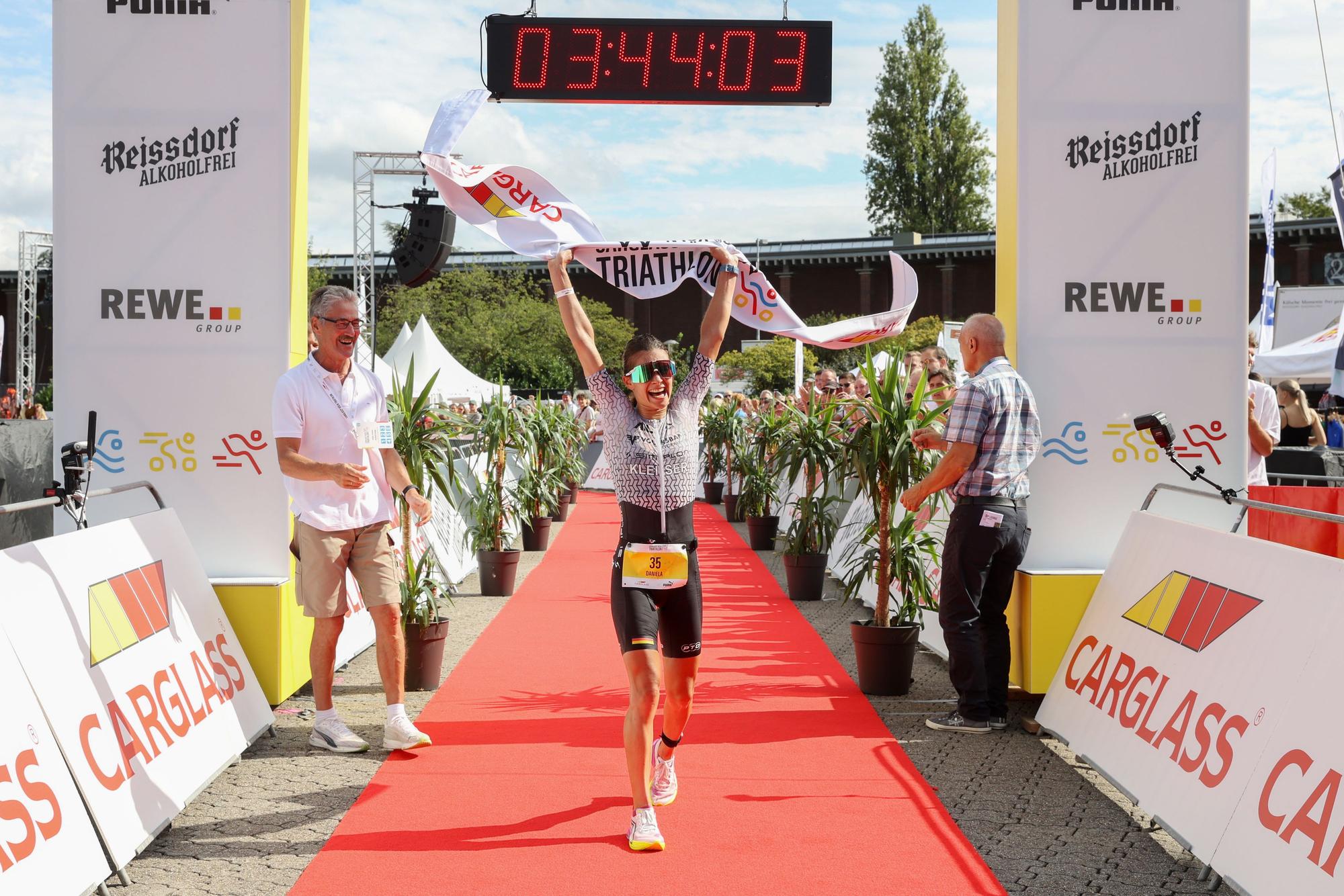 Kölner Triathlon
Erste im Ziel
Daniela Kleiser