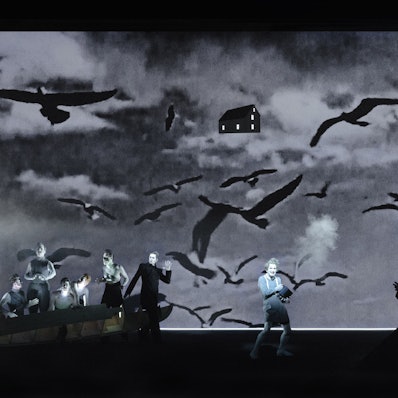 Moby Dick
von Herman Melville
Regie, Bühne, Licht: Robert Wilson — Songs und Lyrics: Anna Calvi
 
Regie, Bühne und Licht: Robert Wilson
Songs und Lyrics: Anna Calvi
Kostüm: Julia von Leliwa
Co-Regie: Ann-Christin Rommen
Co-Bühnenbild: Serge von Arx
Co-Lichtdesign: Marcello Lumaca
Video: Tomasz Jeziorski
Make-Up-Design: Manu Halligan
Music Supervisor und Arrangements: Chris Wheeler
Musikalische Leitung: Dom Bouffard
Orchester-Arrangements: Chris Wheeler
Sounddesign: Torben Kärst
Dramaturgie: Robert Koall
Dramaturgische Mitarbeit: Eli Troen
 
Auf dem Bild
Belendjwa Peter, Jonas Friedrich Leonhardi, Michael Fünfschilling, Roman Wieland, Moritz Klaus, Yaroslav Ros, Jürgen Sarkiss, Christopher Nell, Kilian Ponert
 
Foto: Lucie Jansch
