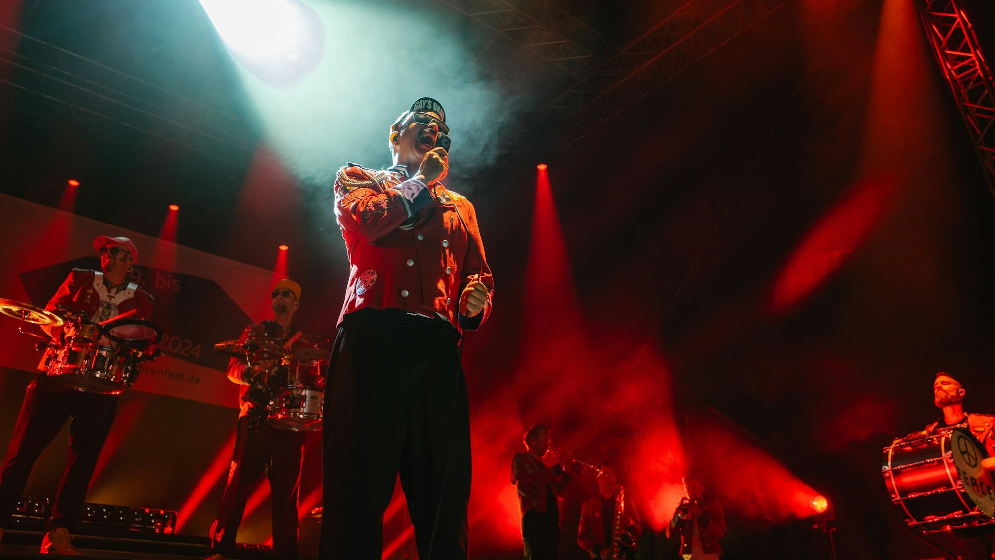 Meute bei der Eröffnung des Beethovenfestes in Bonn