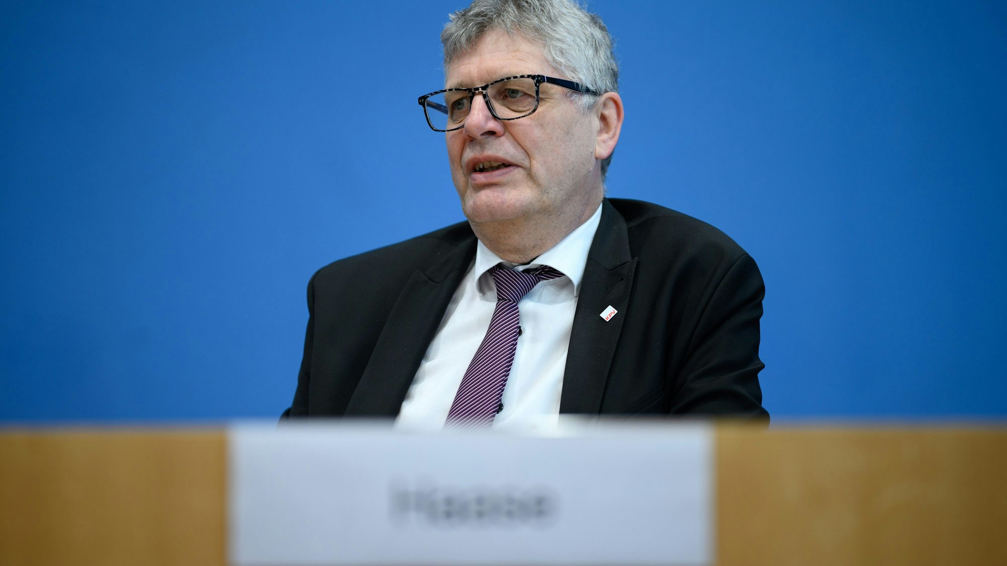 Christian Haase, haushaltspolitischer Sprecher der CDU/CSU-Bundestagsfraktion, BE der Bundespressekonferenz: