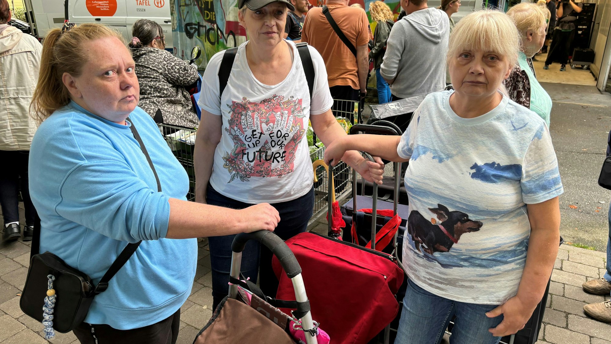 Tafel-Besucherinnen Yvonne, Claudia und Petra (v.l.n.r)