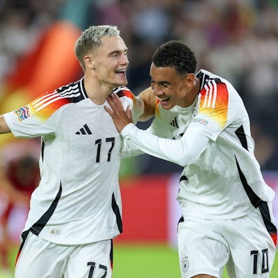 Wirbeln gerne gemeinsam auf dem Platz: Jamal Musiala (l.) und Florian Wirtz