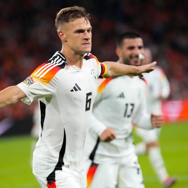 Deutschlands Joshua Kimmich bejubelt sein Tor zum 1:2.