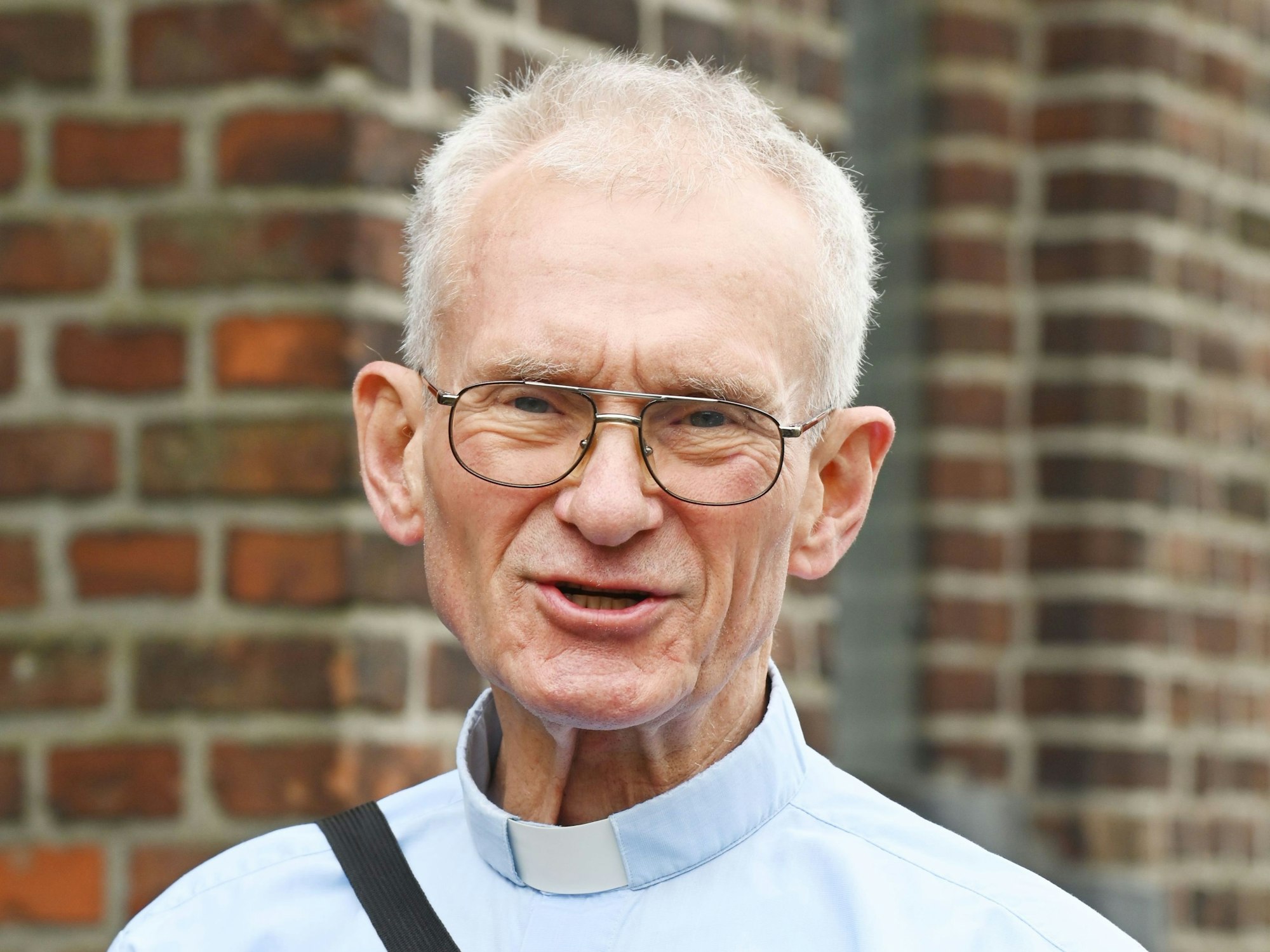 Porträt von Pfarrer Franz Meurer