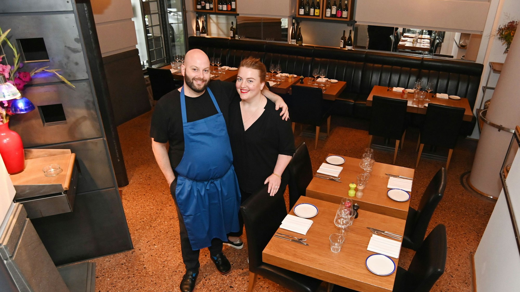 Daniel und Stephanie Lengsfeld stehen in ihrem Restaurant.