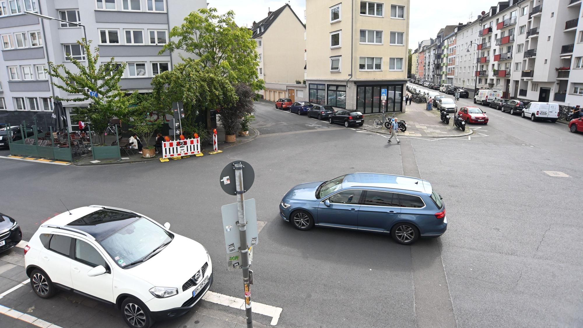 Das Winzerviertel. Links: Trierer Straße. Mitte: Burgunderstraße. Rechts: Pfälzer Straße.