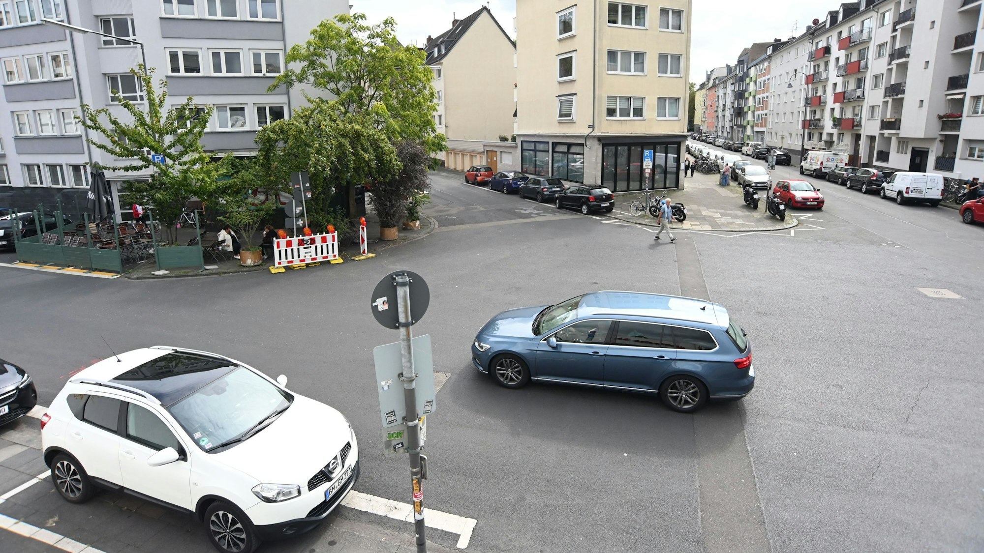 Das Winzerviertel. Links: Trierer Straße. Mitte: Burgunderstraße. Rechts: Pfälzer Straße.
